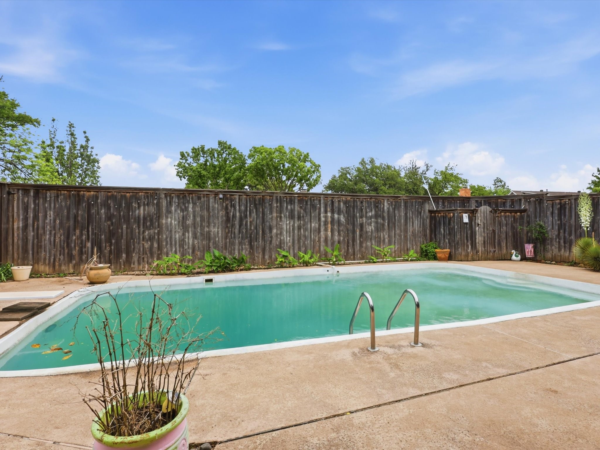 1517 Richland Drive
