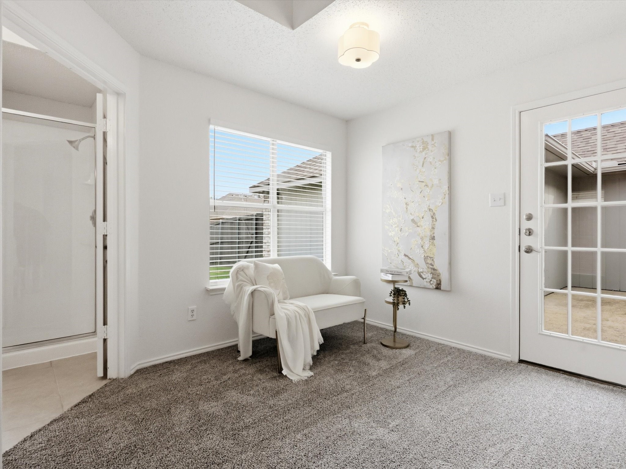 2519 Larkspur Lane