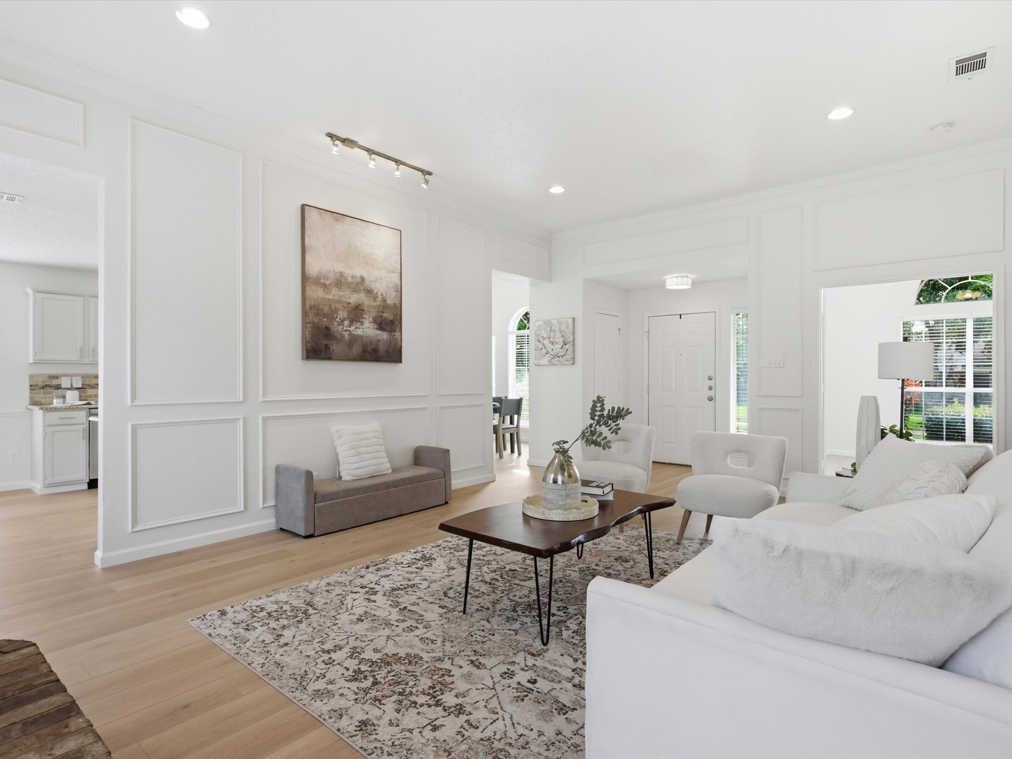2519 Larkspur Lane