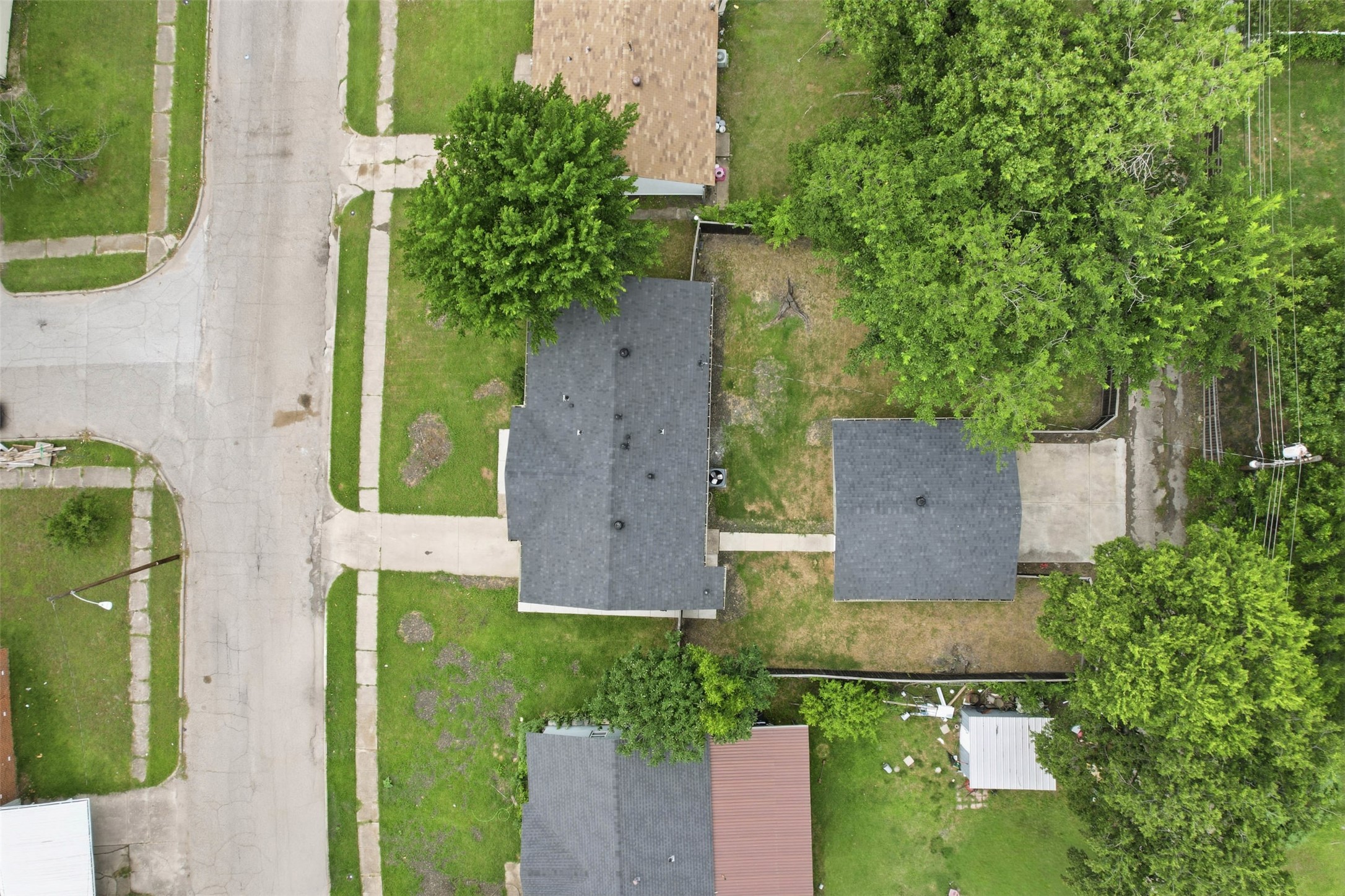 2511 Emerald Drive