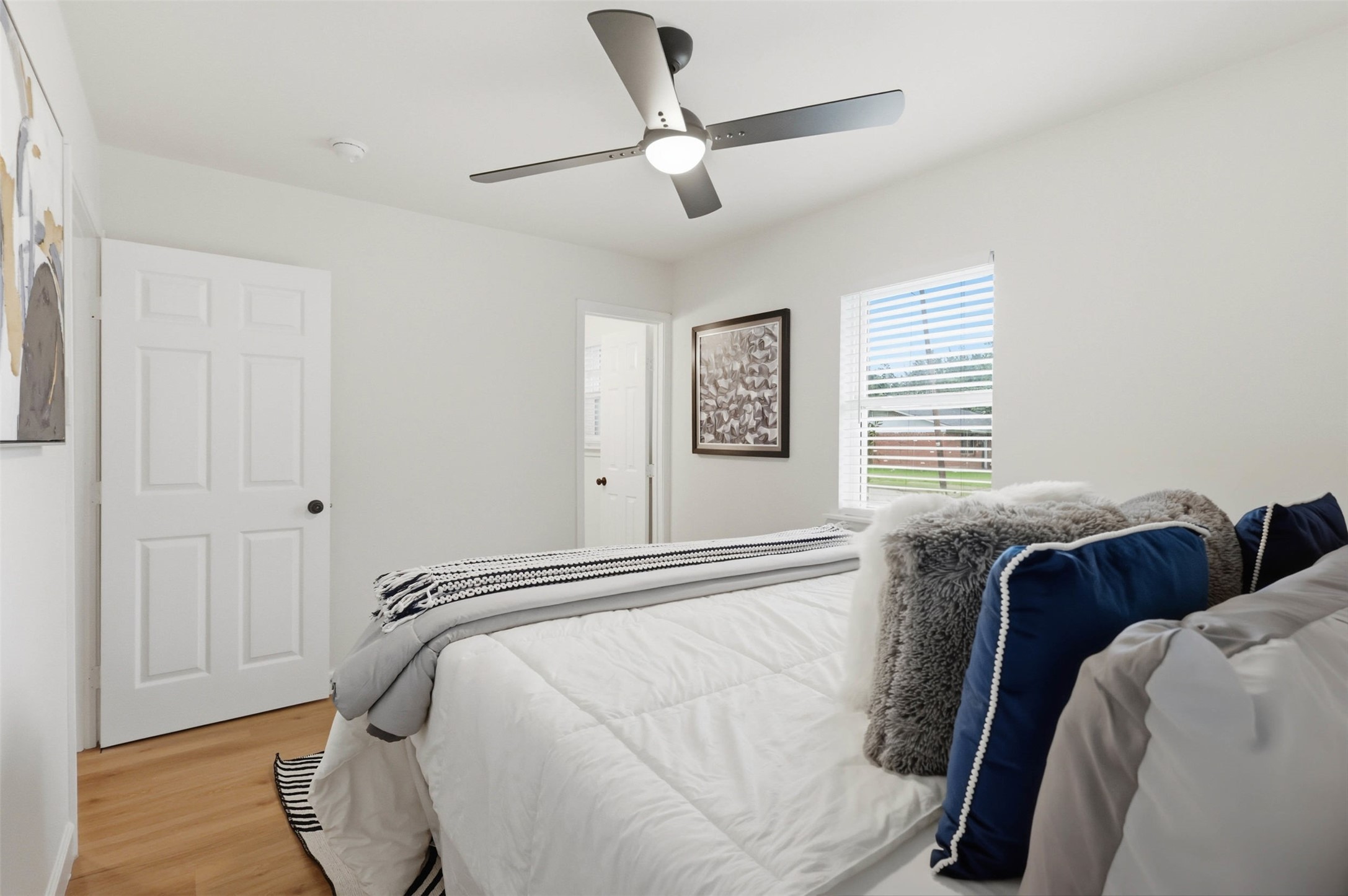 2511 Emerald Drive