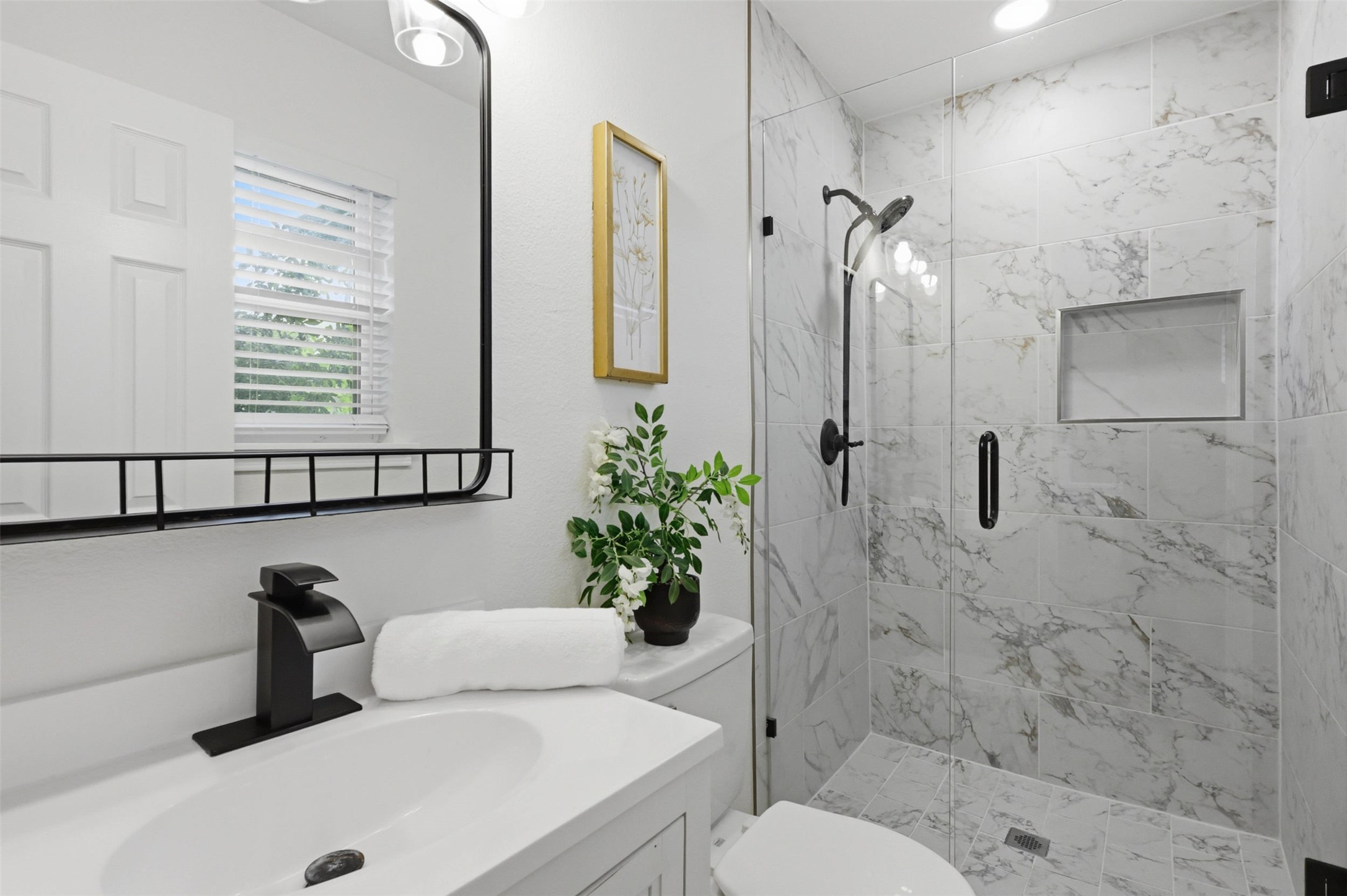 2511 Emerald Drive