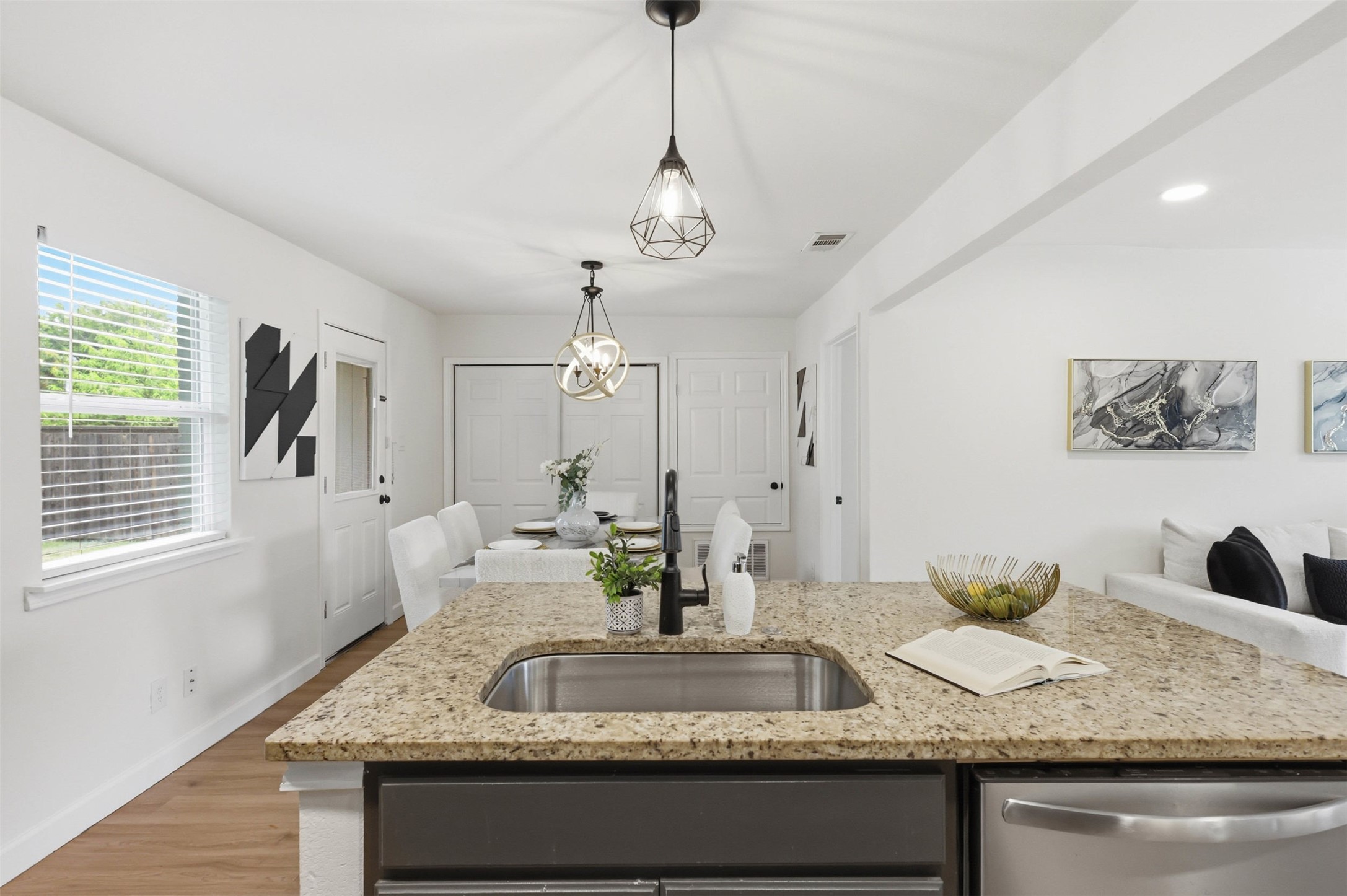 2511 Emerald Drive