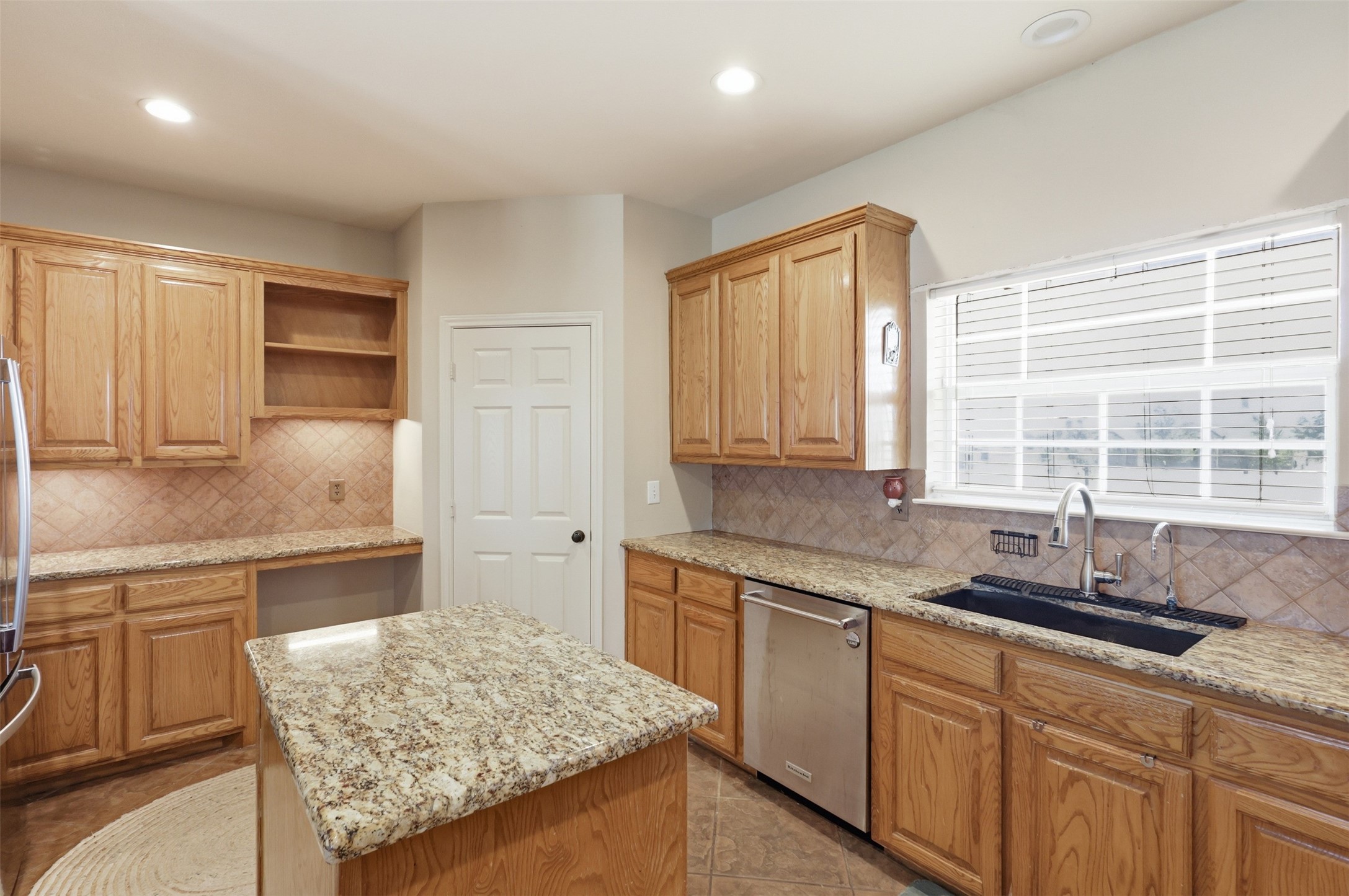 5642 County Road 597