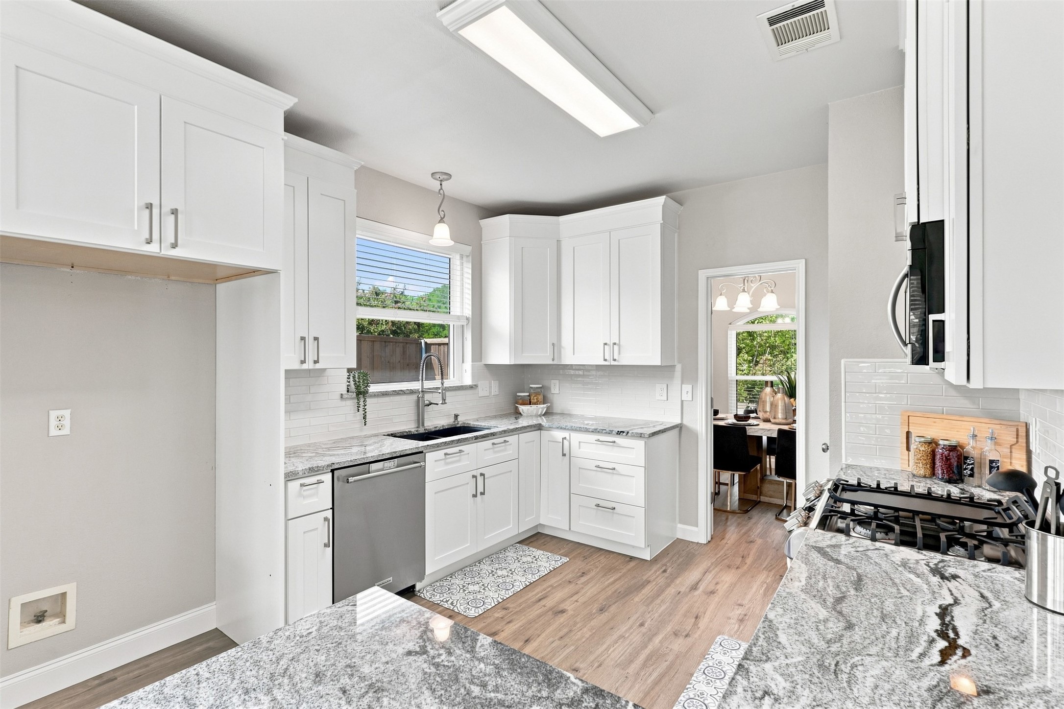 903 Aylesbury Drive