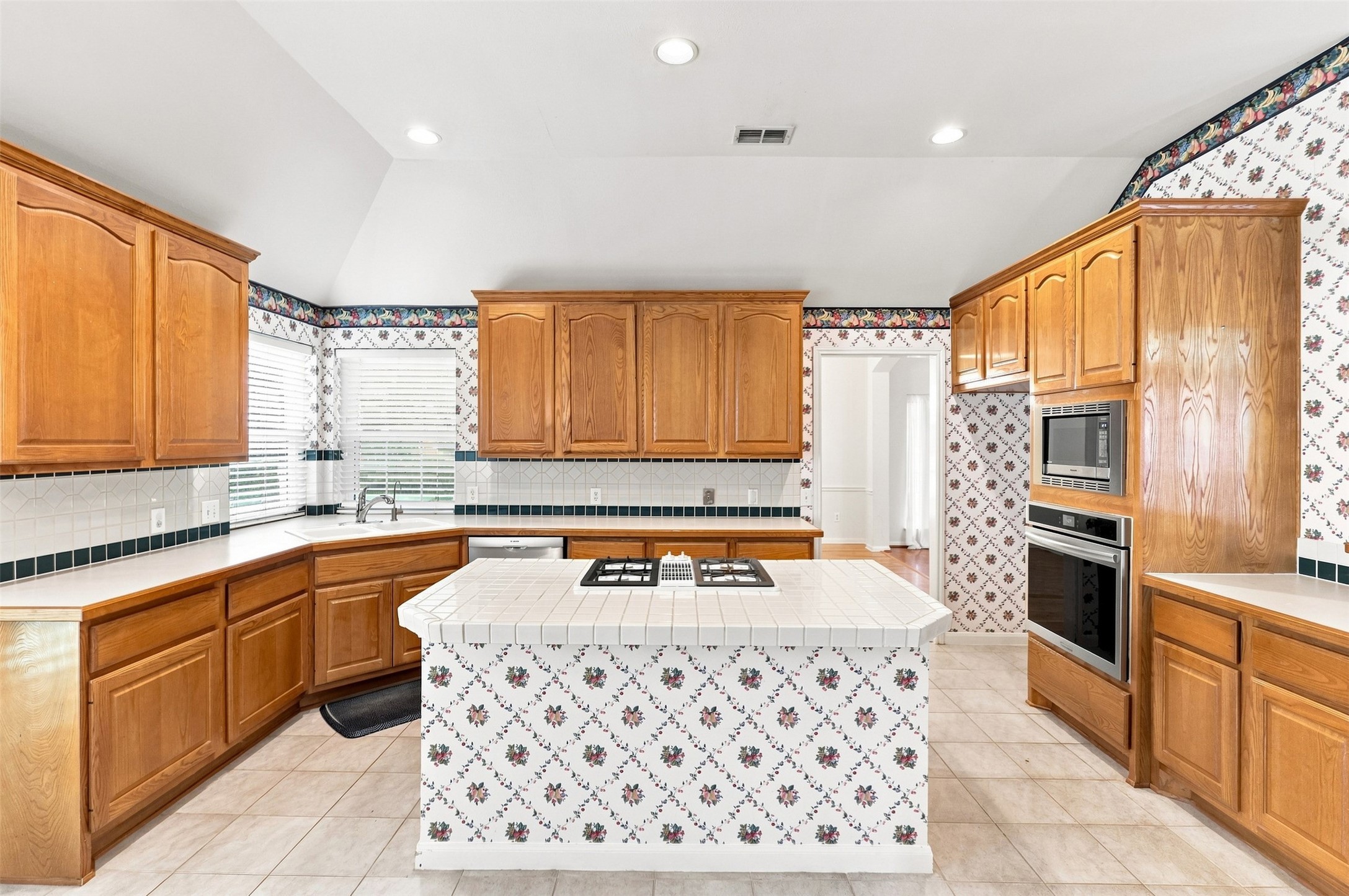 3617 Mackenzie Lane