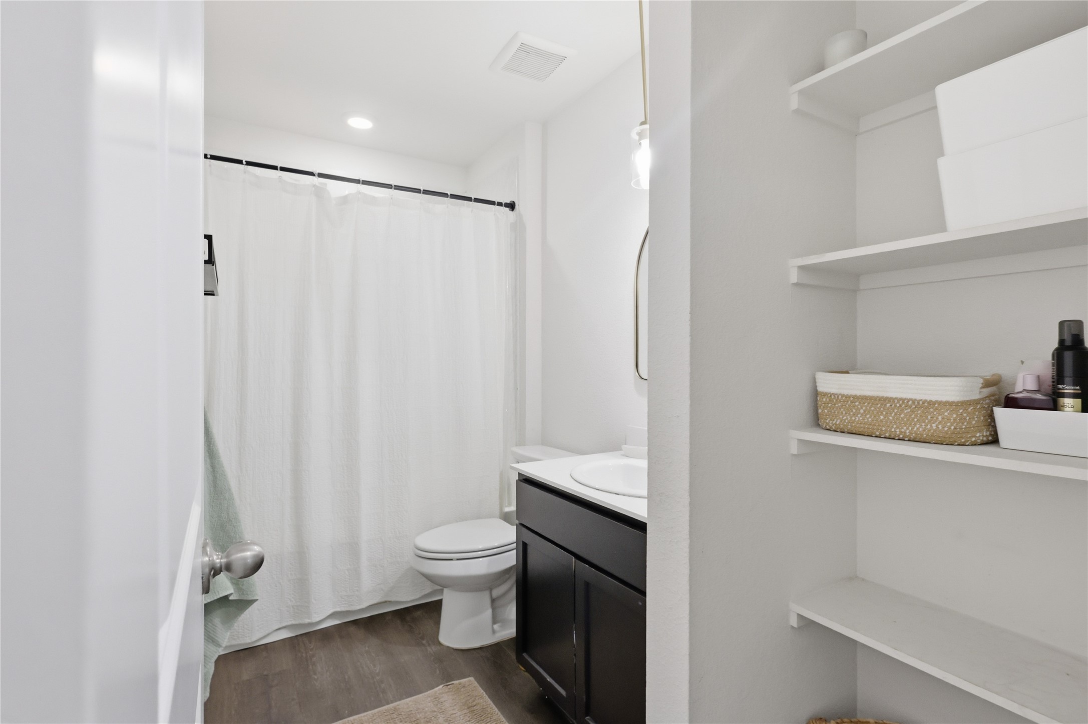 1108 Emerald Gate Drive