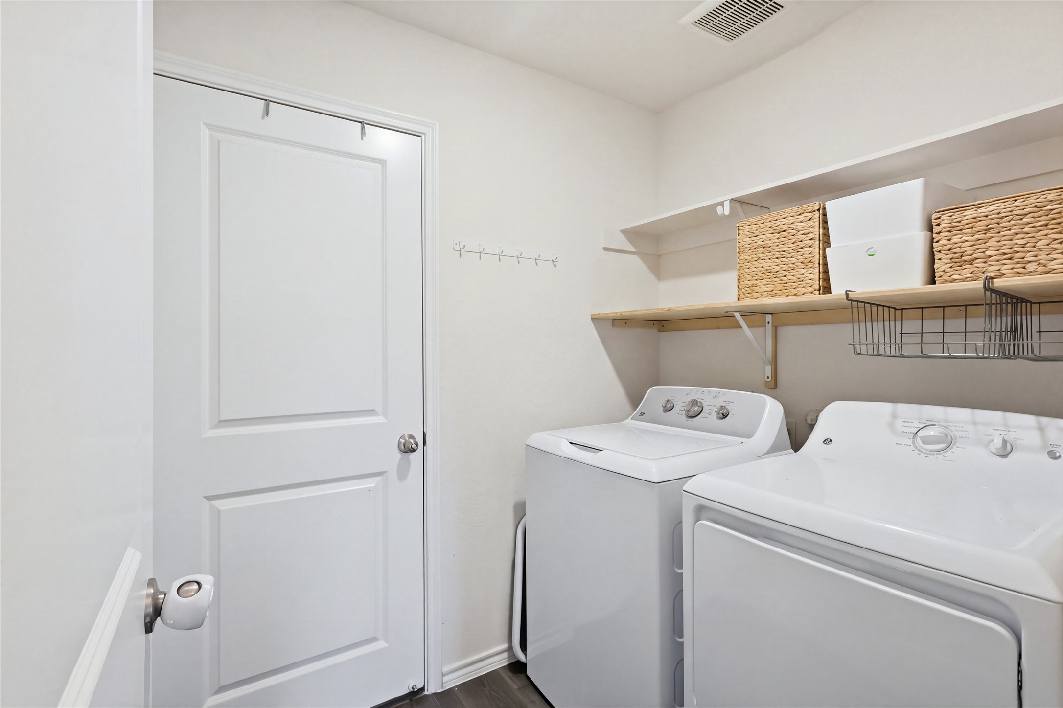 1108 Emerald Gate Drive