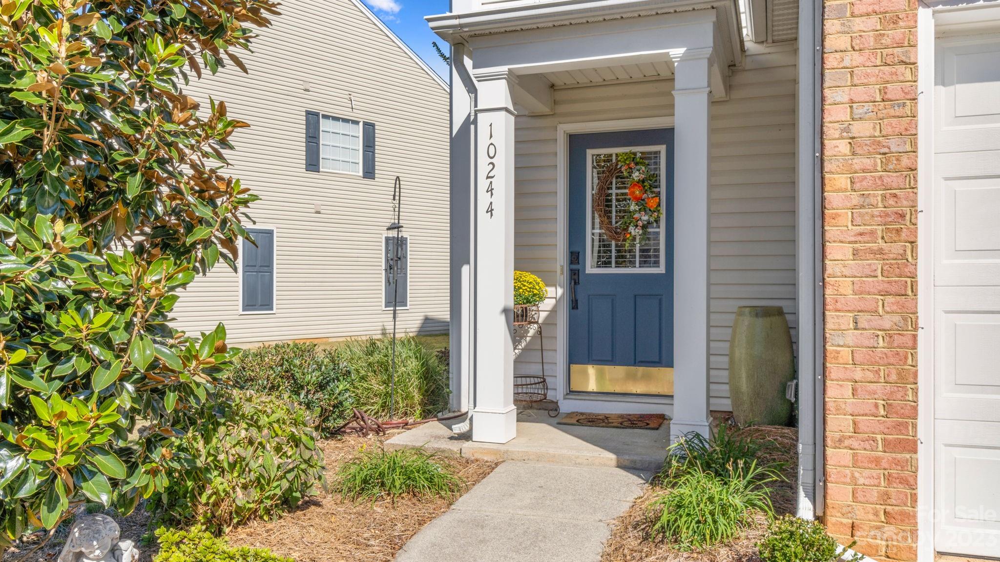 10244 Garmoyle Street Unit: 150