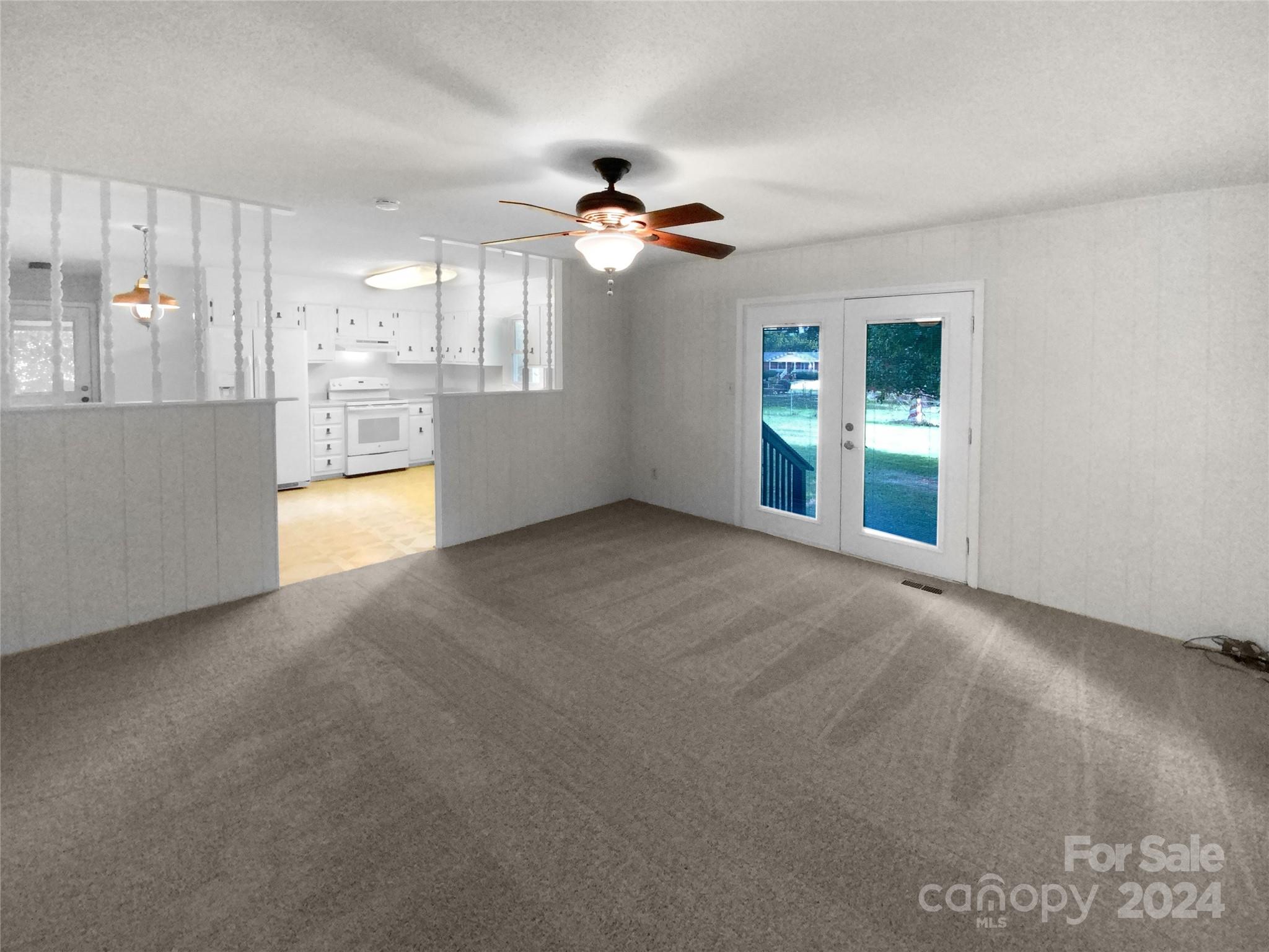 318 Windy Rush Road