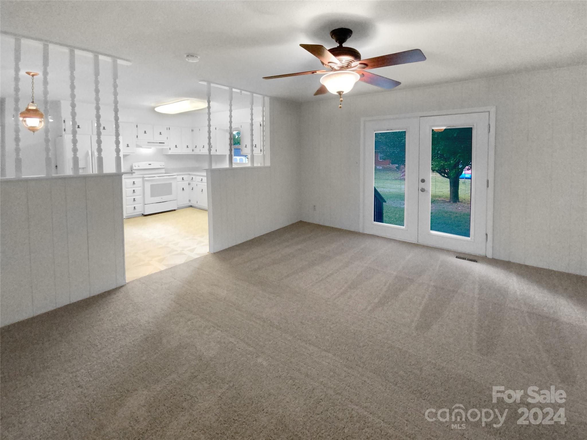 318 Windy Rush Road