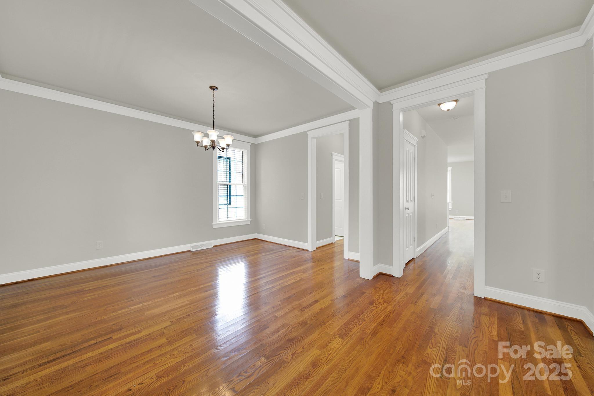1360 Barnett Woods