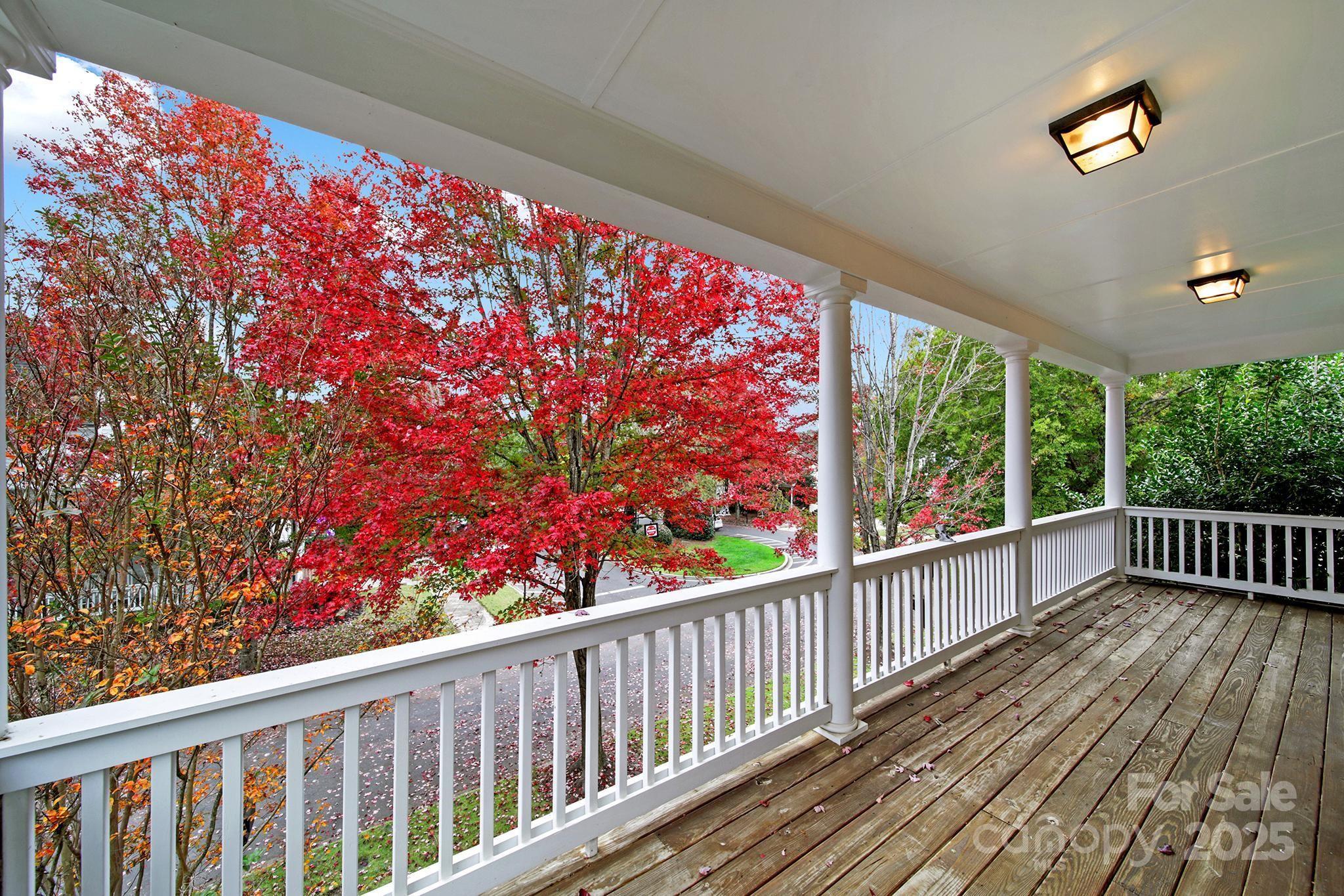 1360 Barnett Woods