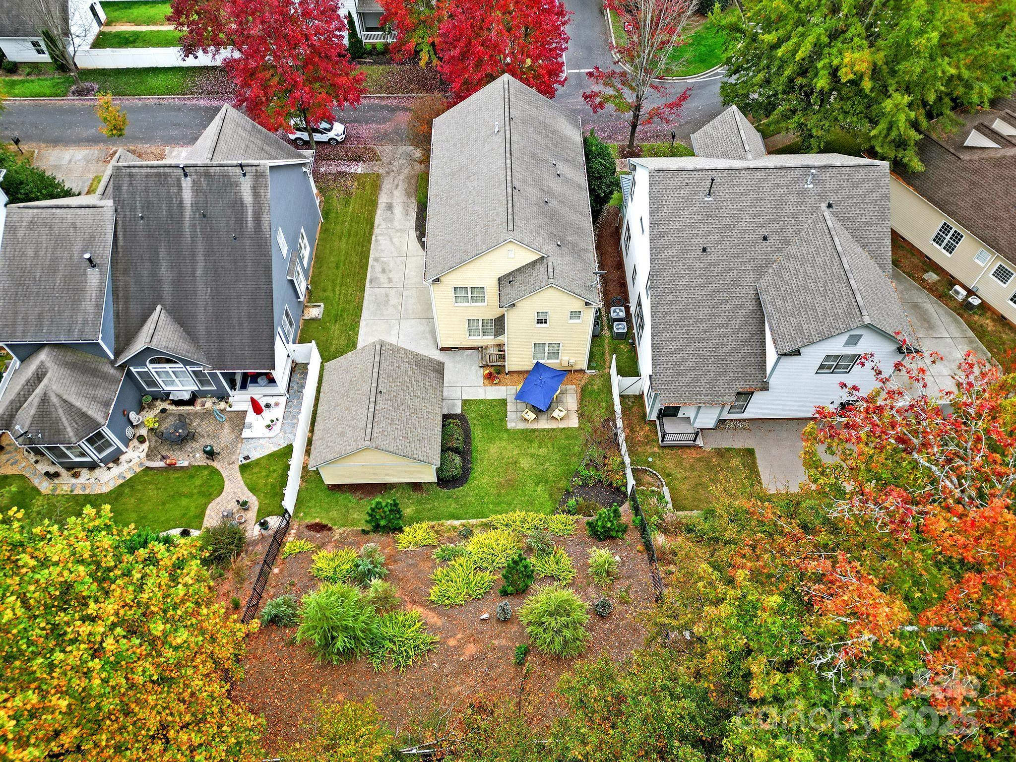 1360 Barnett Woods