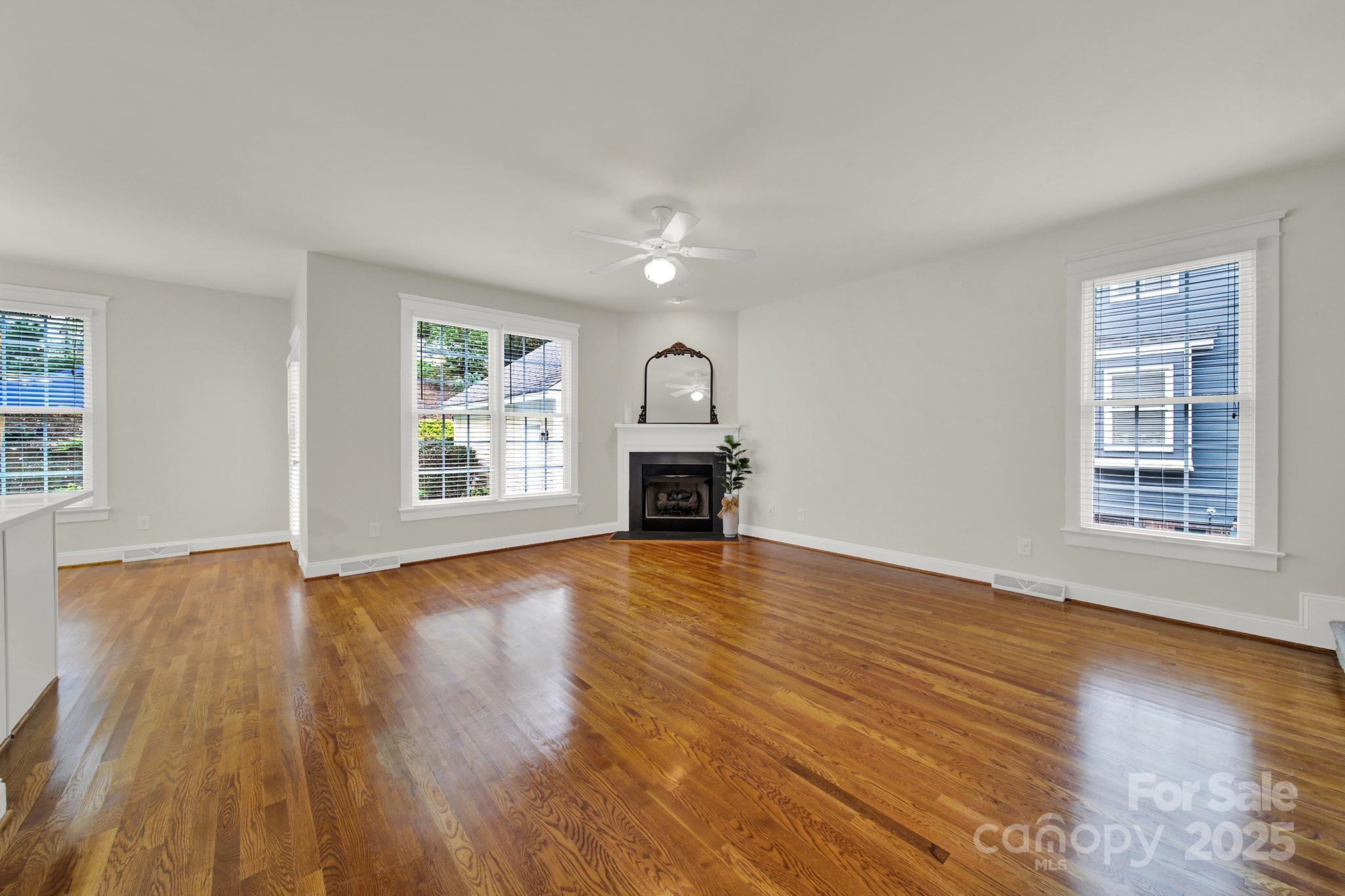 1360 Barnett Woods