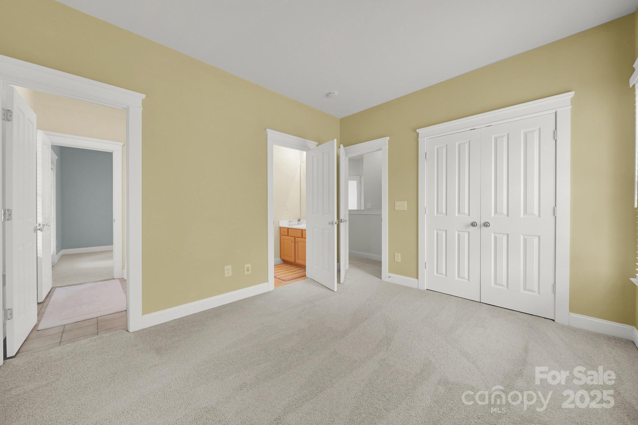 1360 Barnett Woods