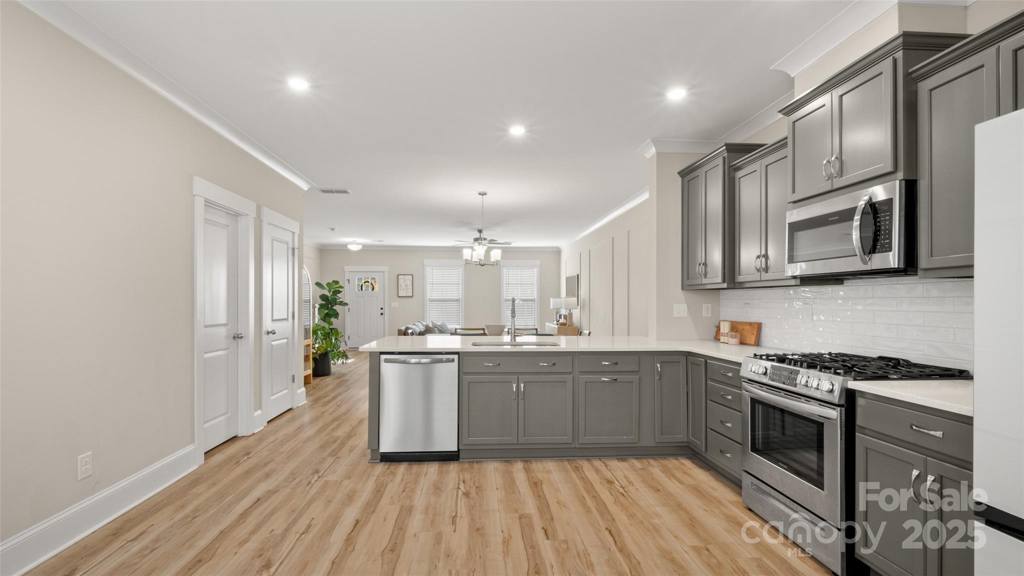 1094 Herrons Ferry Road