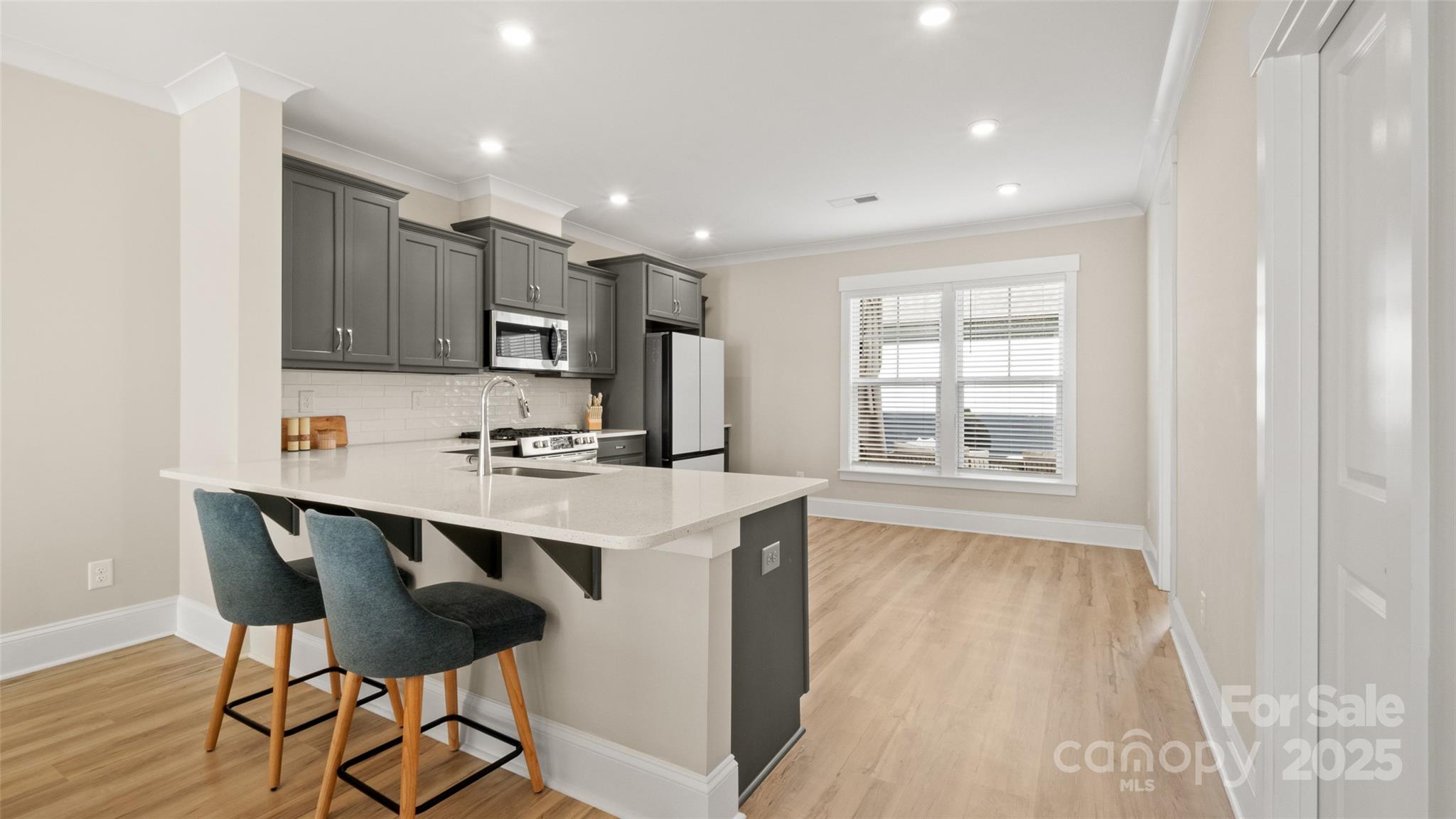 1094 Herrons Ferry Road