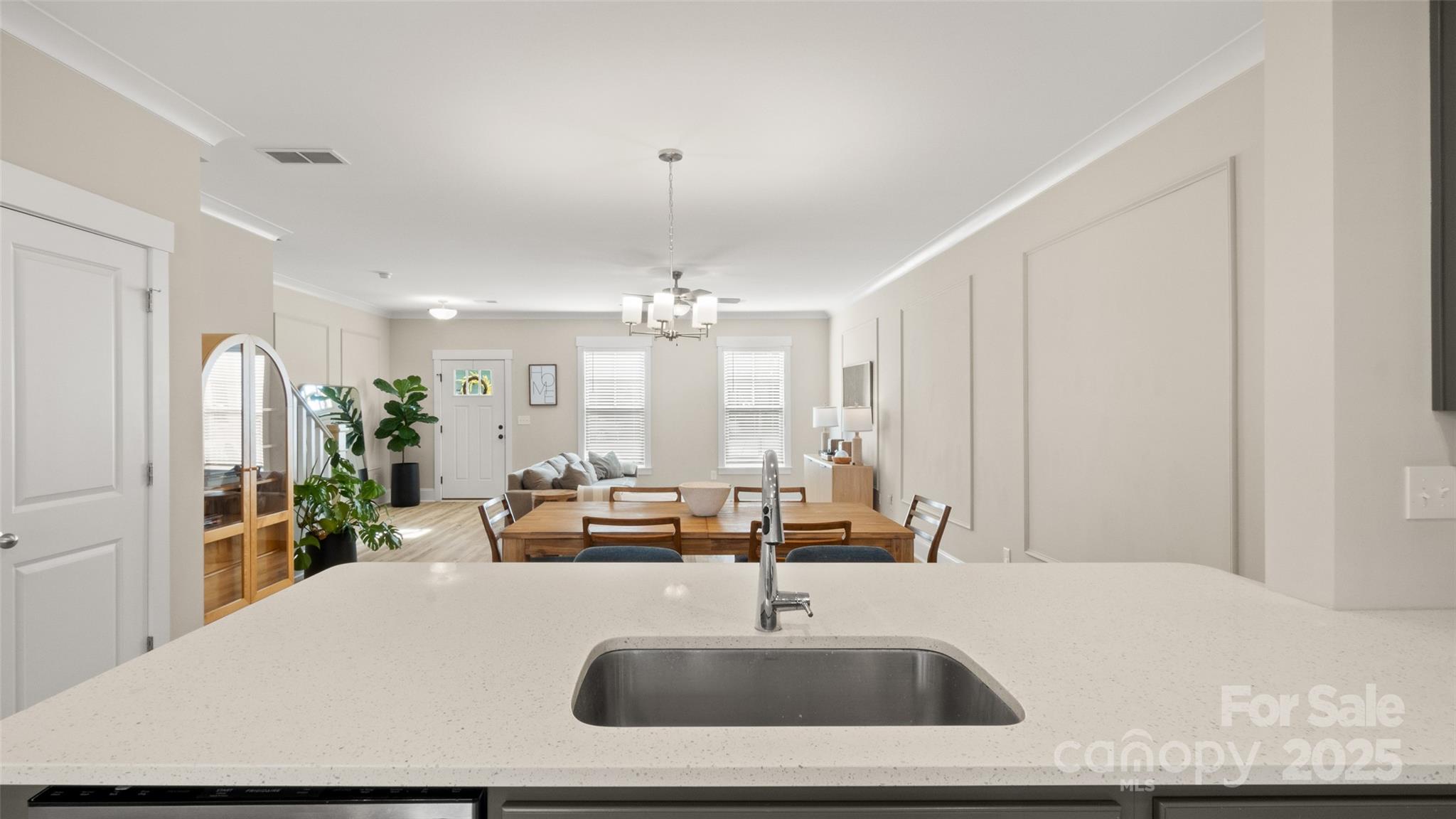 1094 Herrons Ferry Road