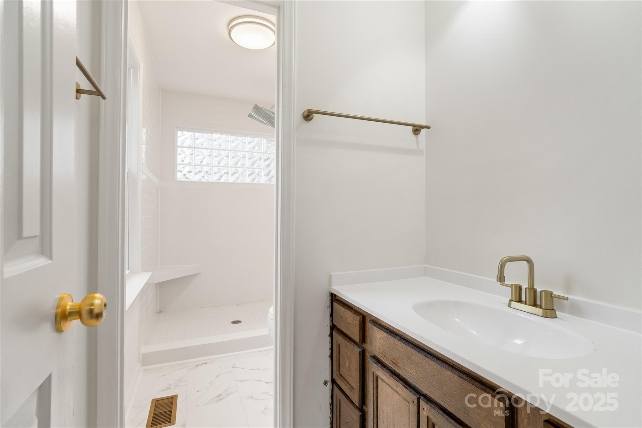 3218 Silver Pond Court