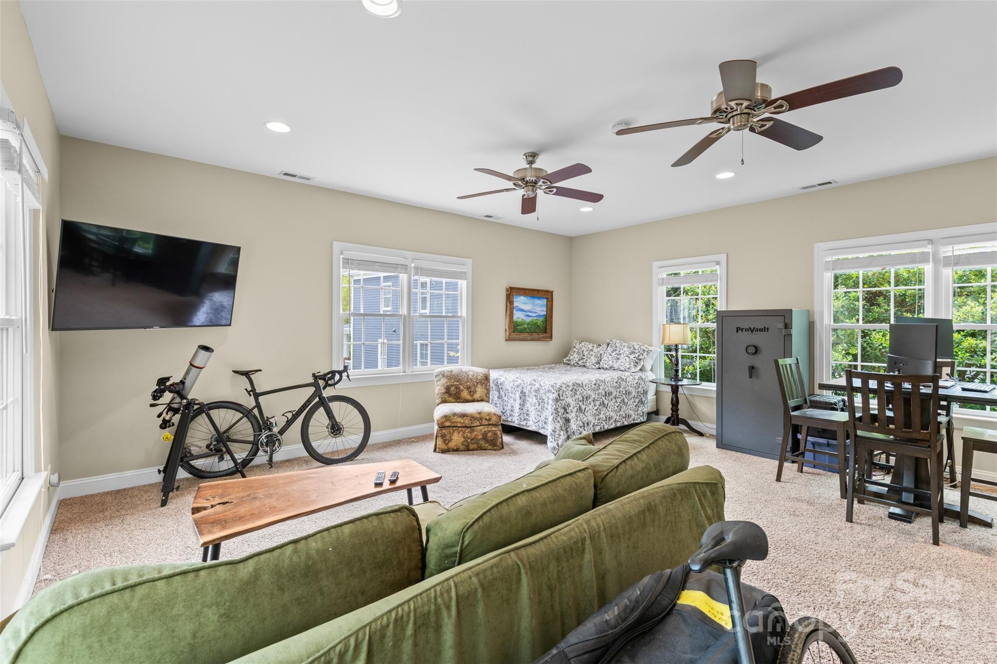 2569 Lower Assembly Drive