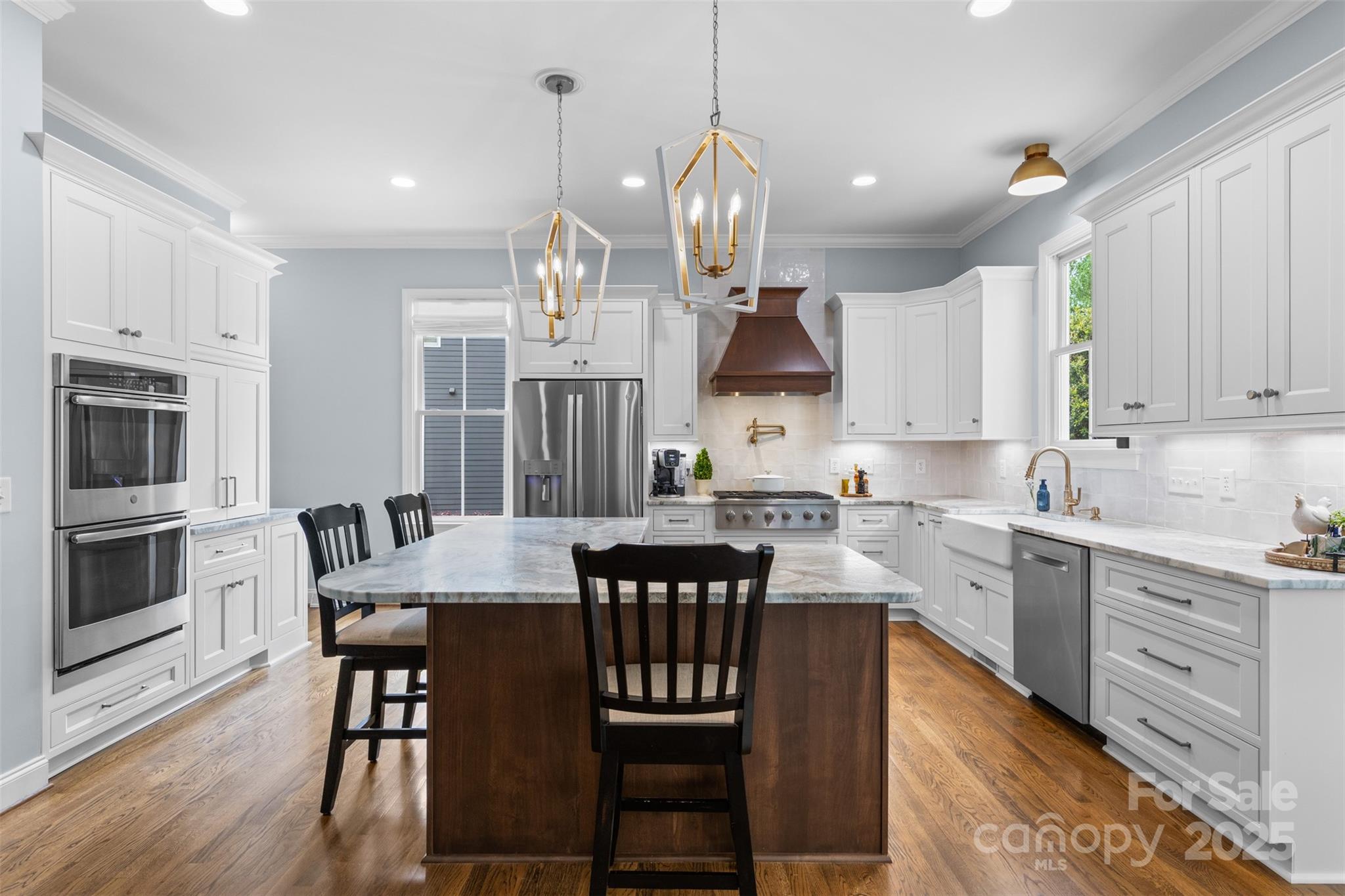 2569 Lower Assembly Drive