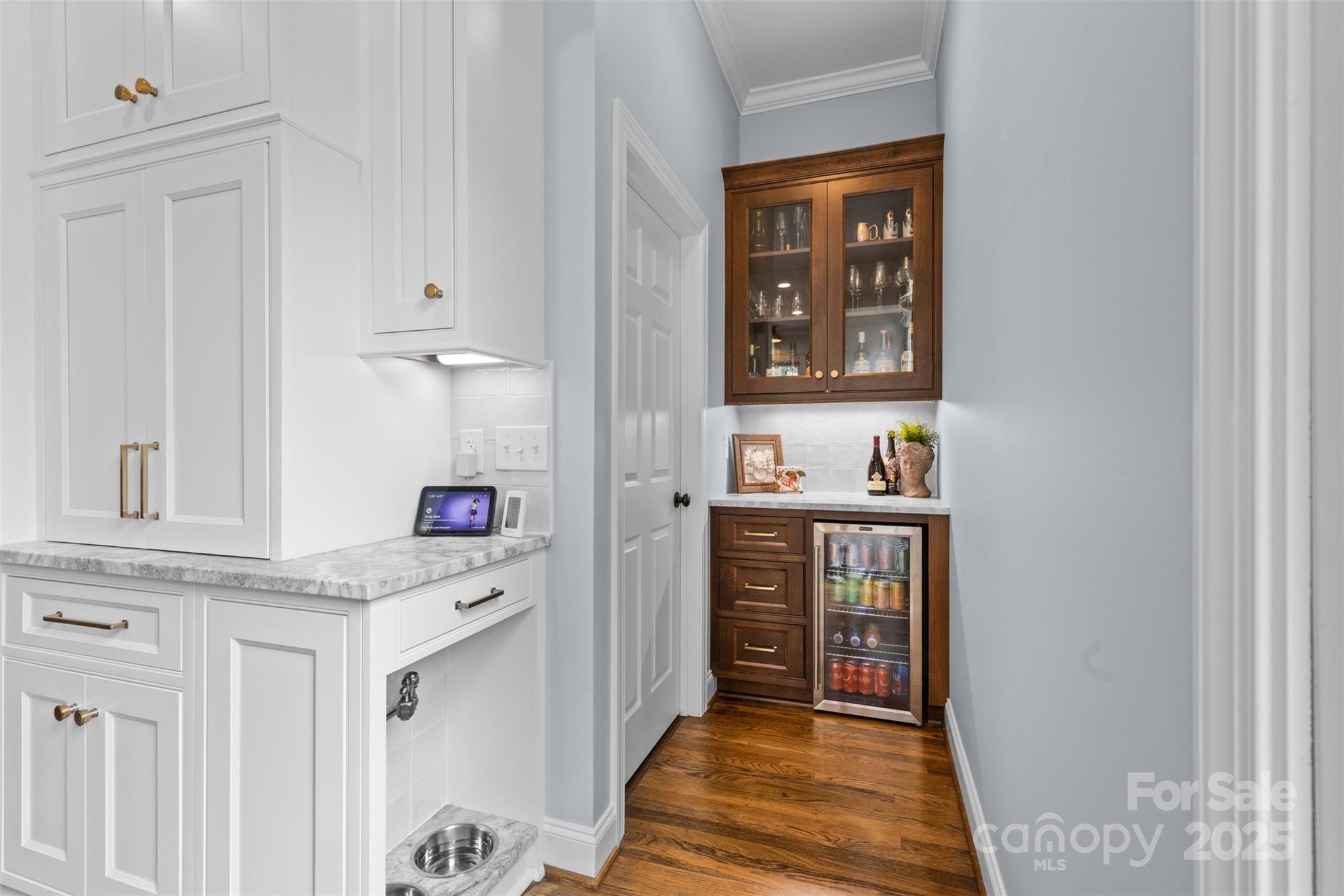 2569 Lower Assembly Drive