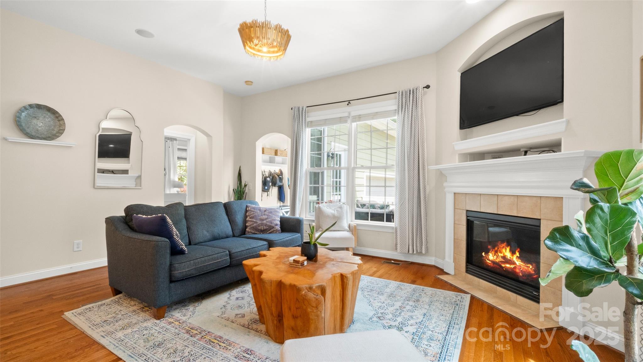 4115 Birkshire Heights