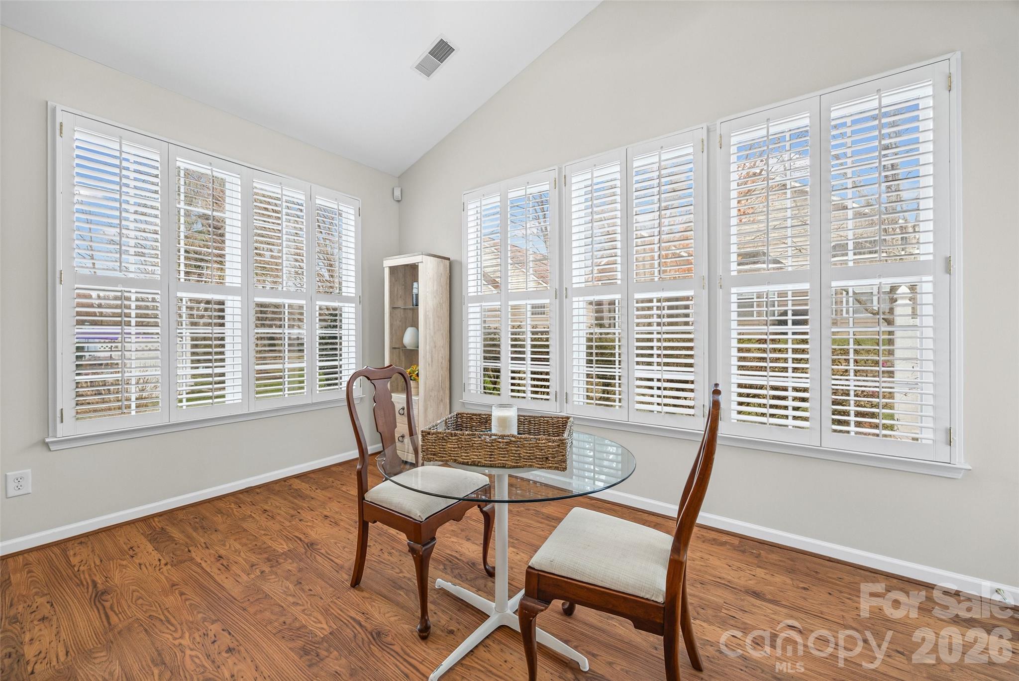 2324 Jade Lane