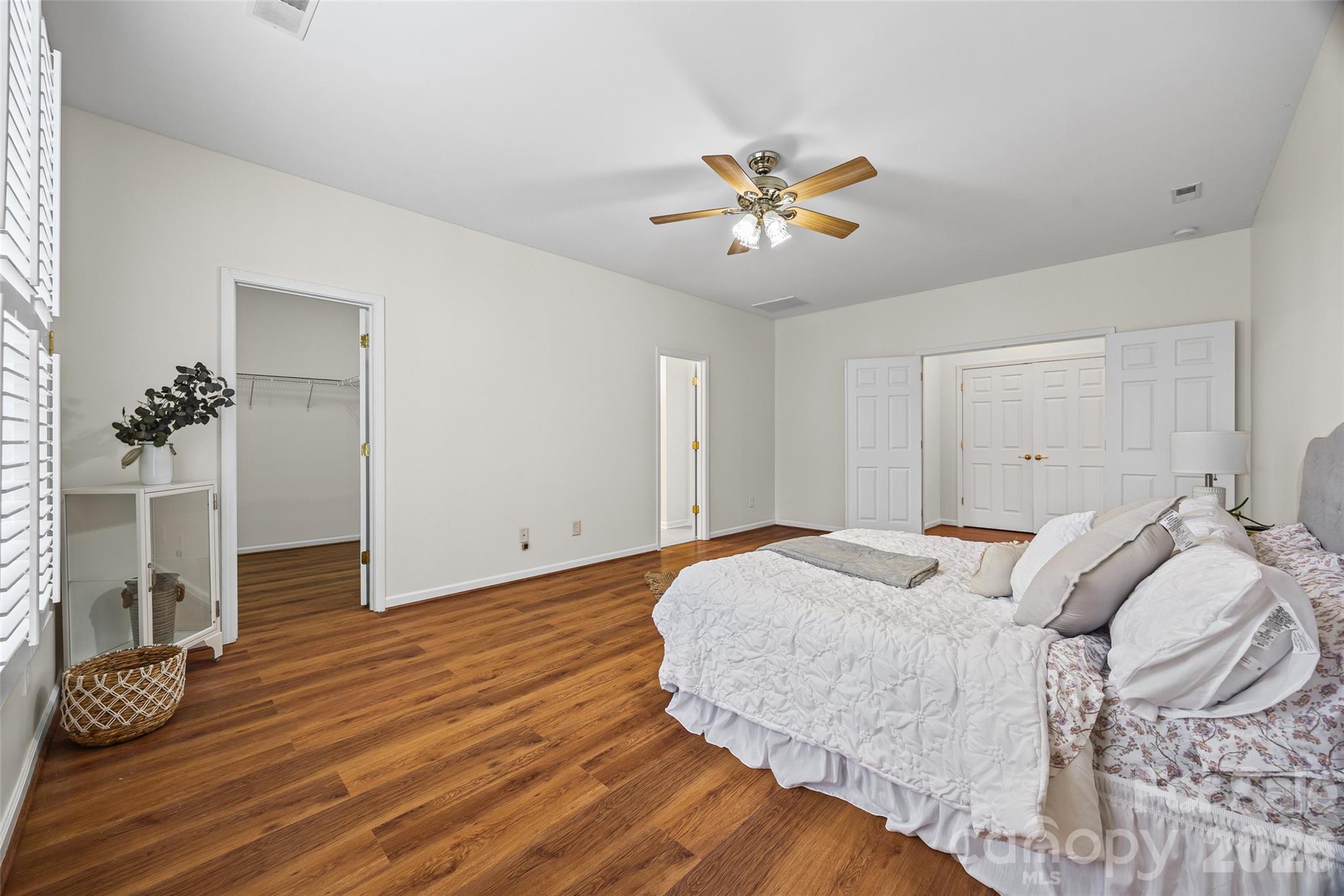 2324 Jade Lane