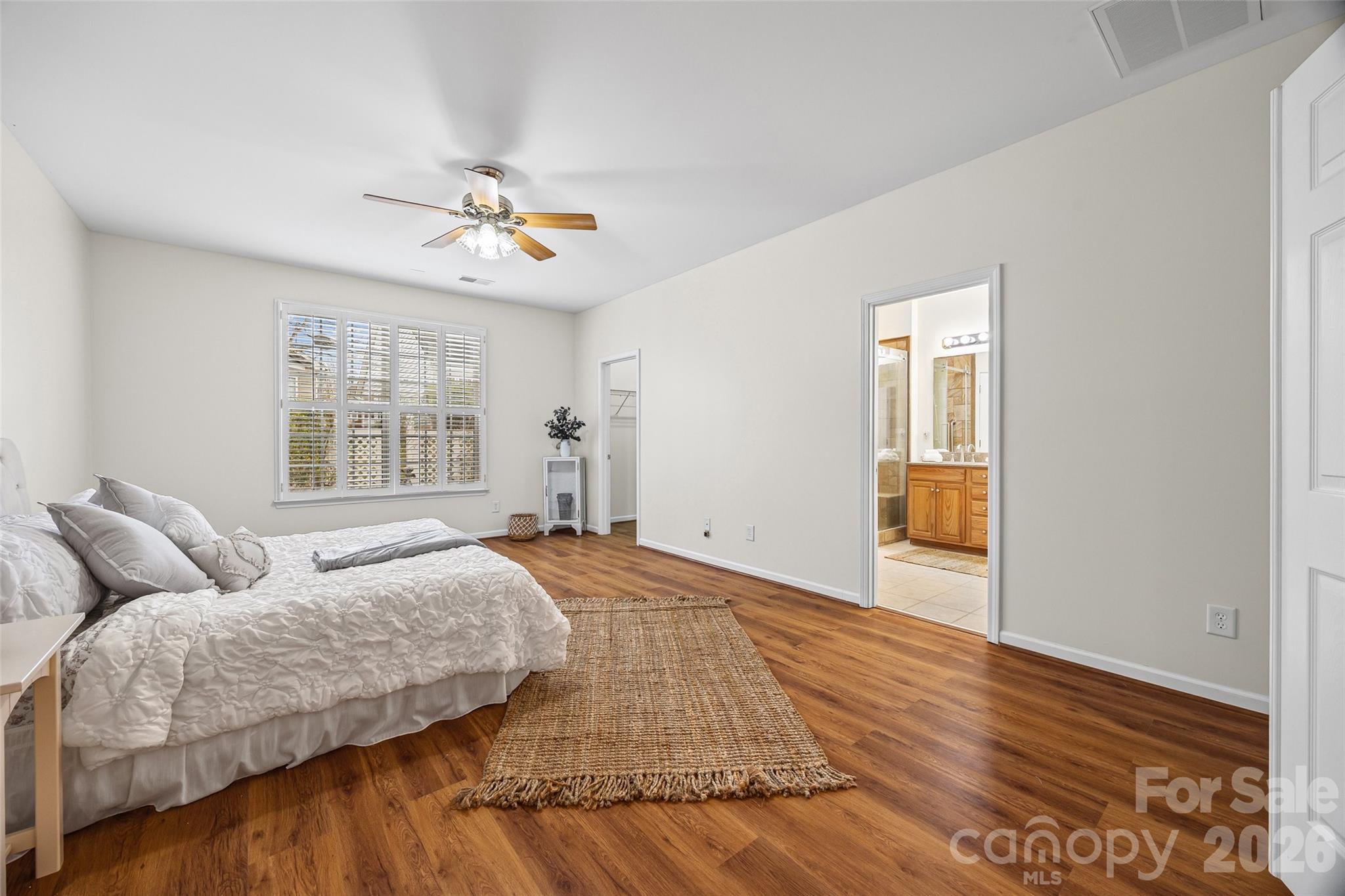 2324 Jade Lane