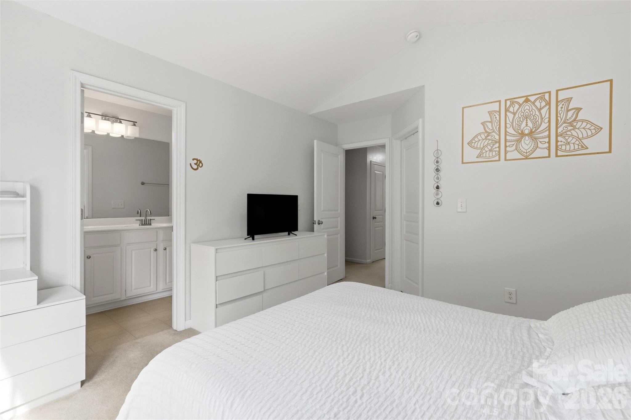 532 Bent Leaf Court