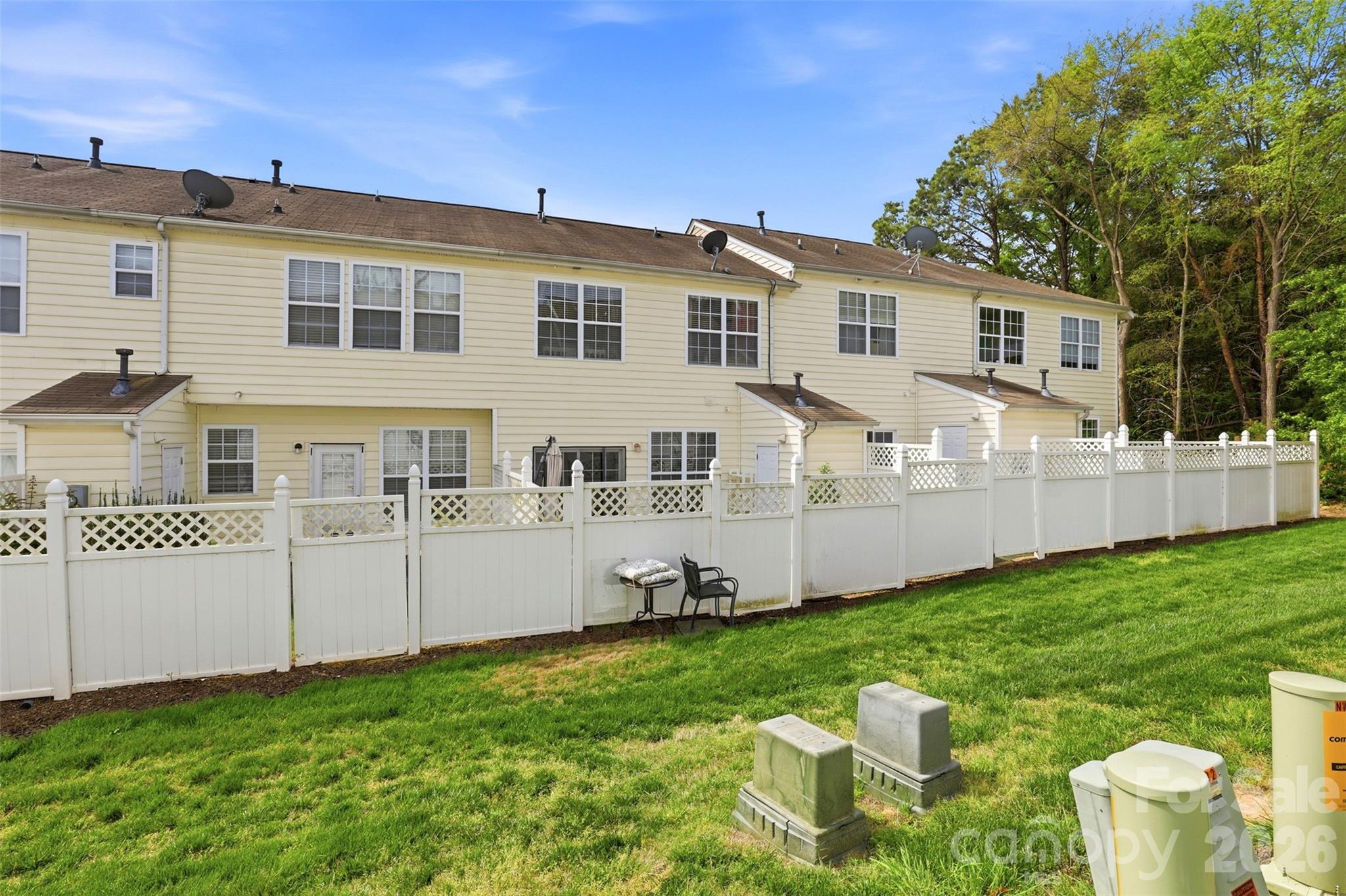 532 Bent Leaf Court