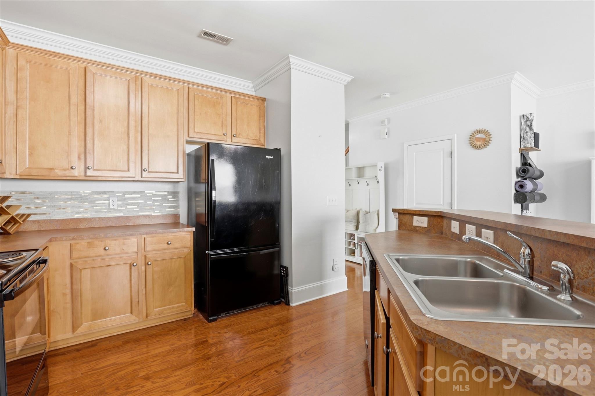 532 Bent Leaf Court