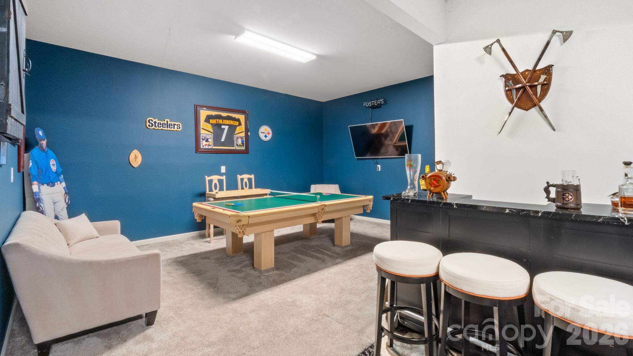 1924 Plaza End Trace