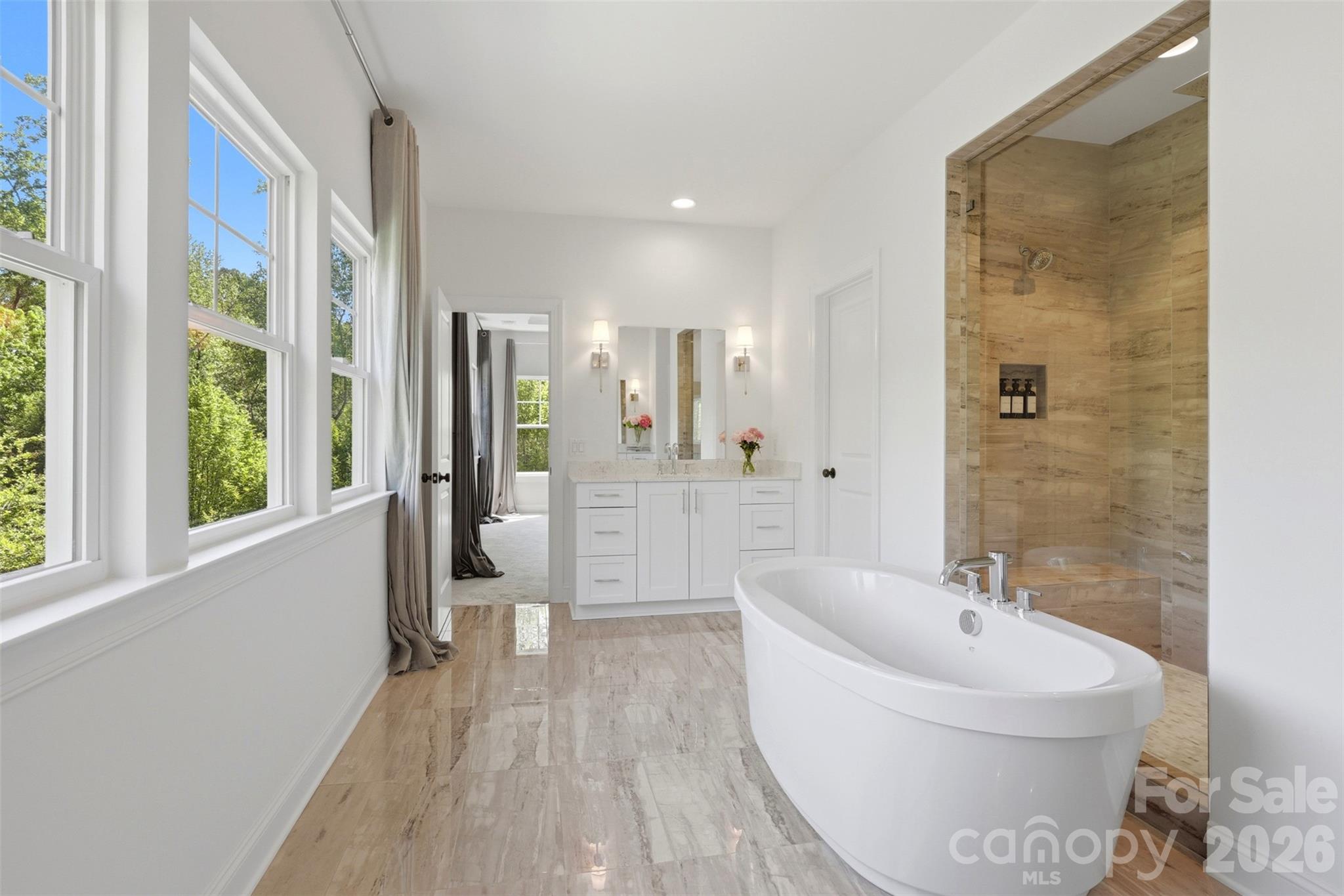 1924 Plaza End Trace