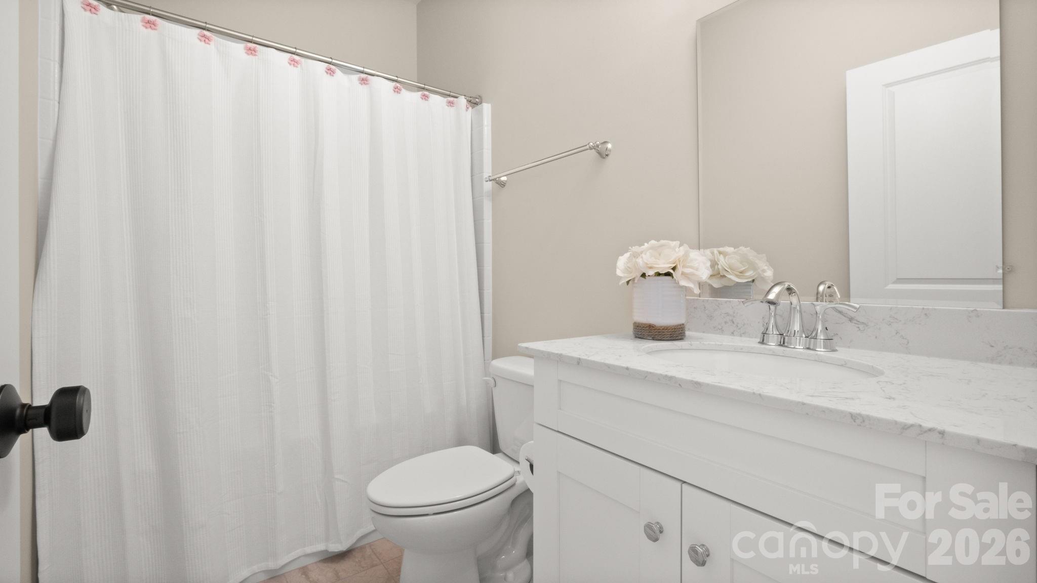 1924 Plaza End Trace