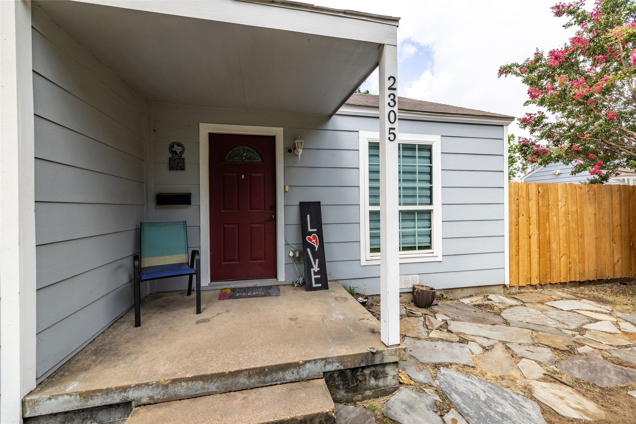 2305 Owens Street