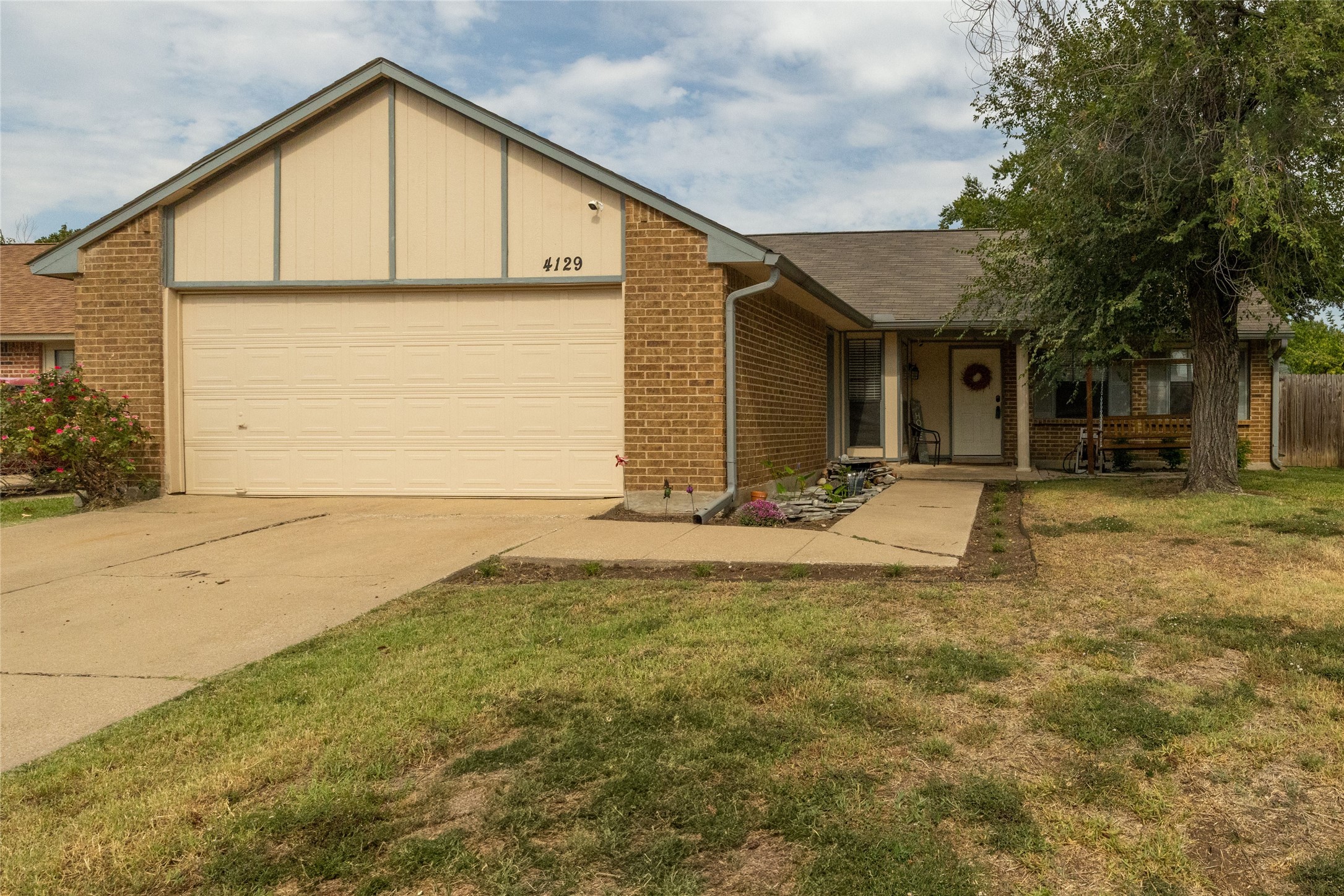 4129 Silverberry Avenue