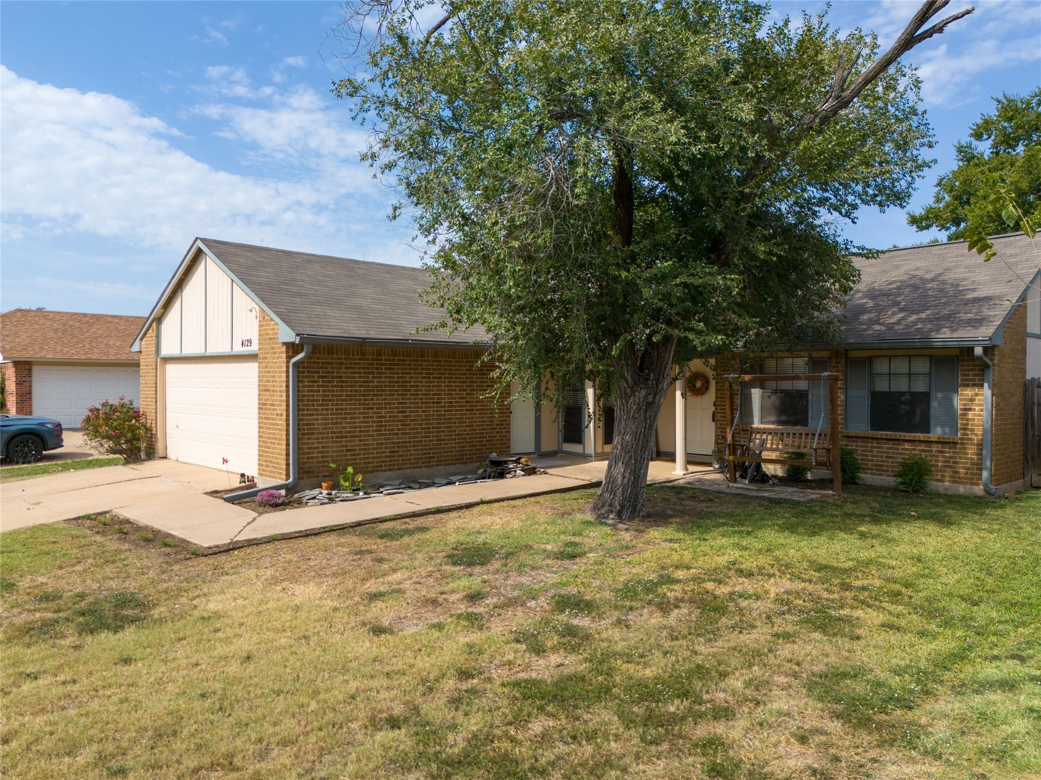 4129 Silverberry Avenue