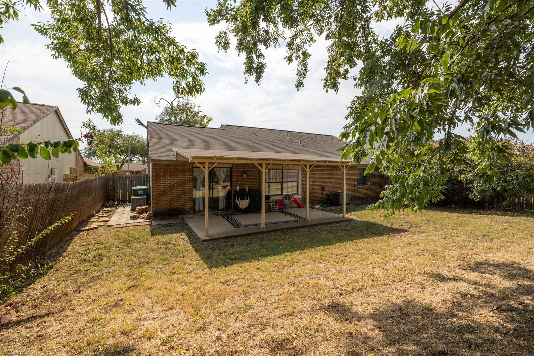 4129 Silverberry Avenue