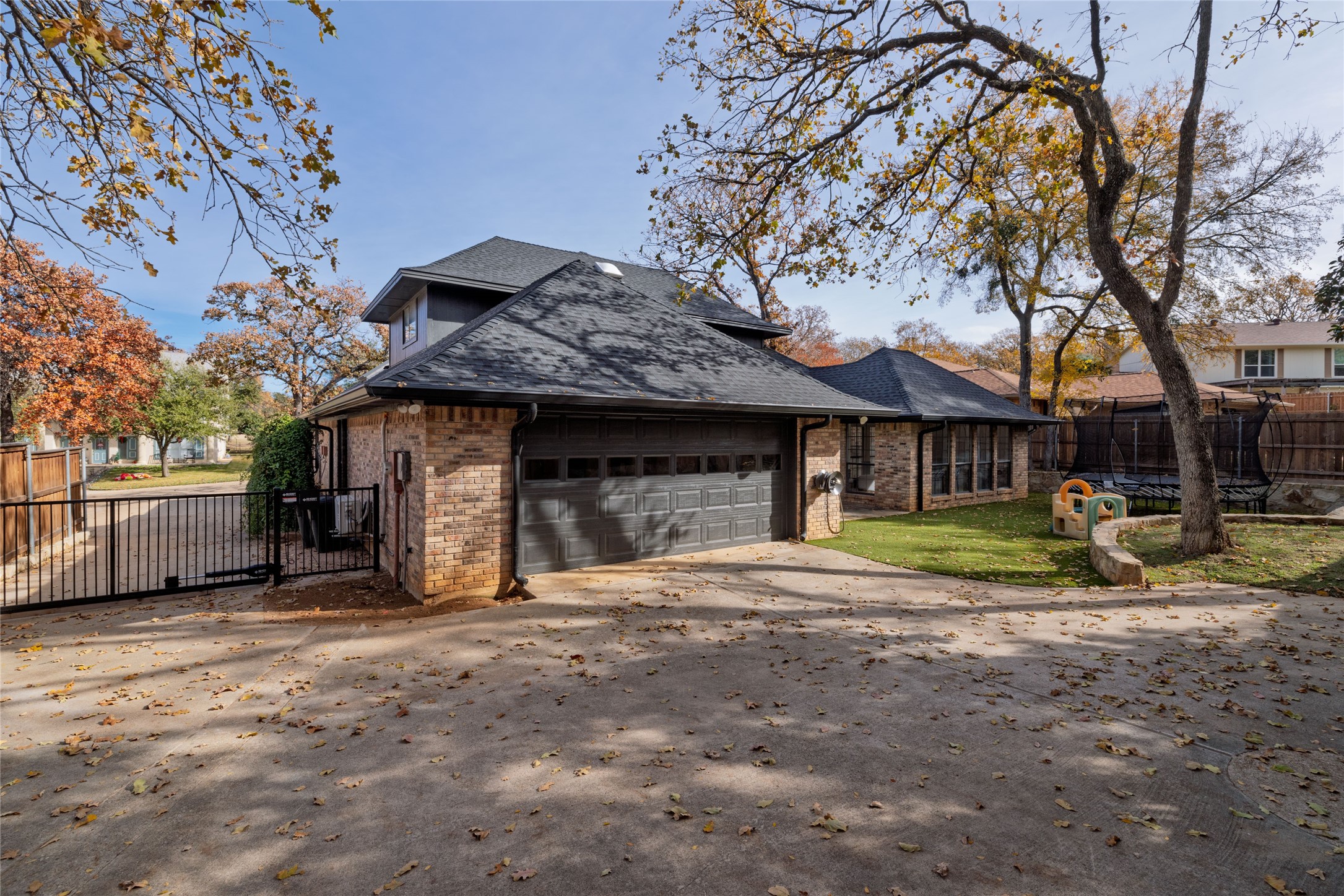 12 Troon Drive