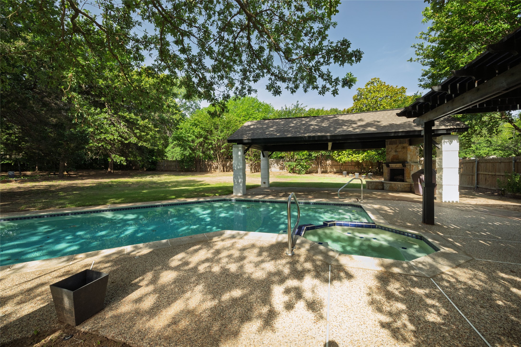 1613 Pheasant Lane
