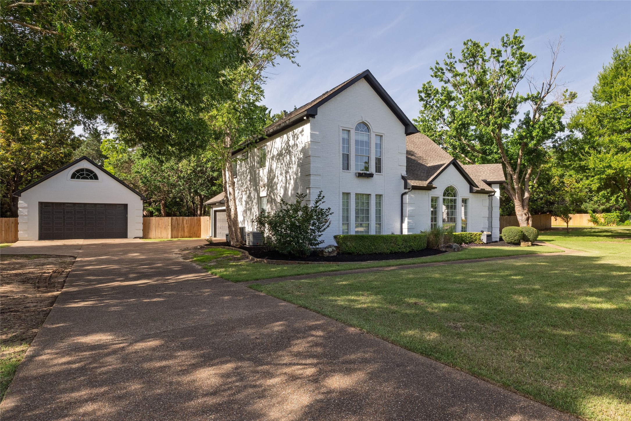 1613 Pheasant Lane