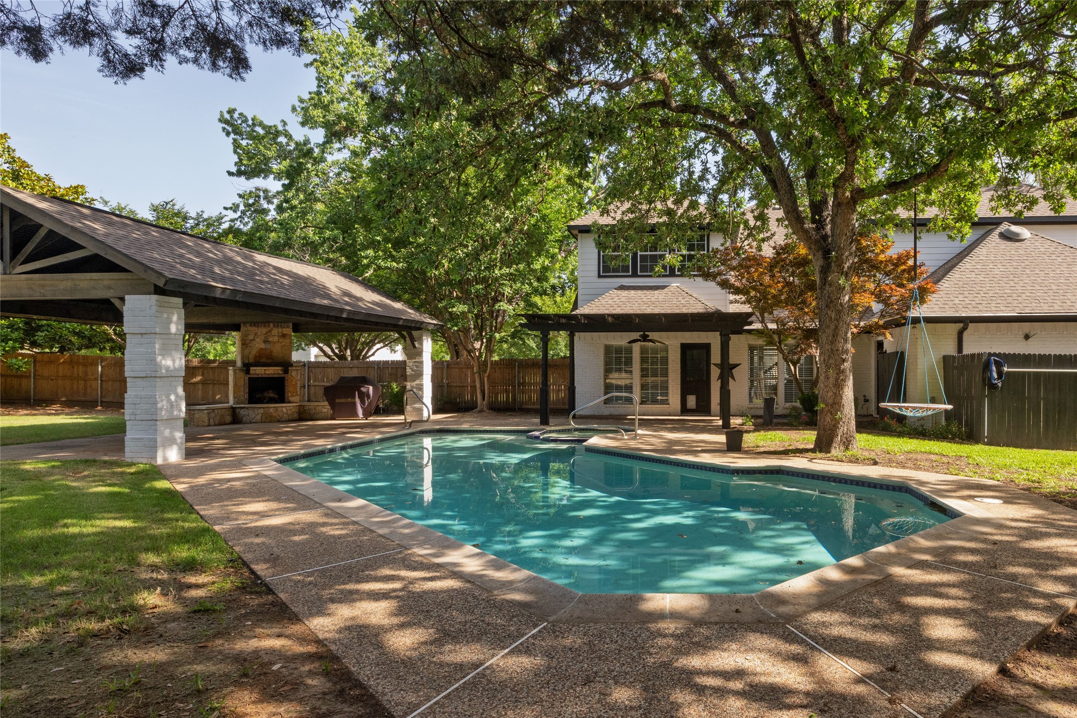 1613 Pheasant Lane