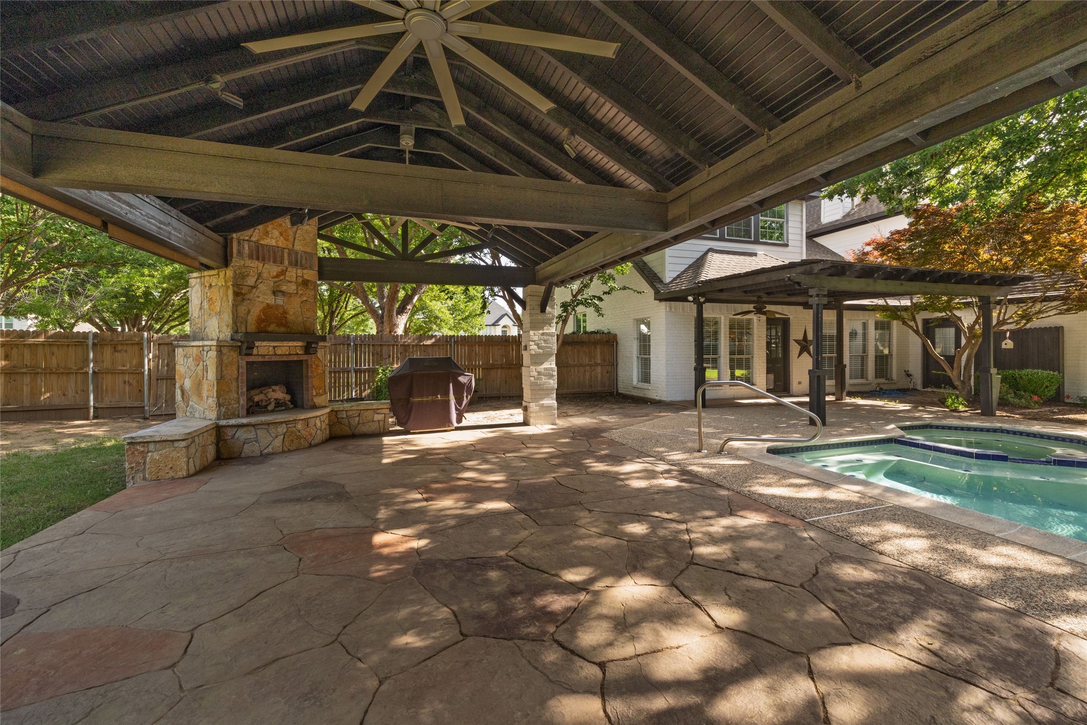 1613 Pheasant Lane