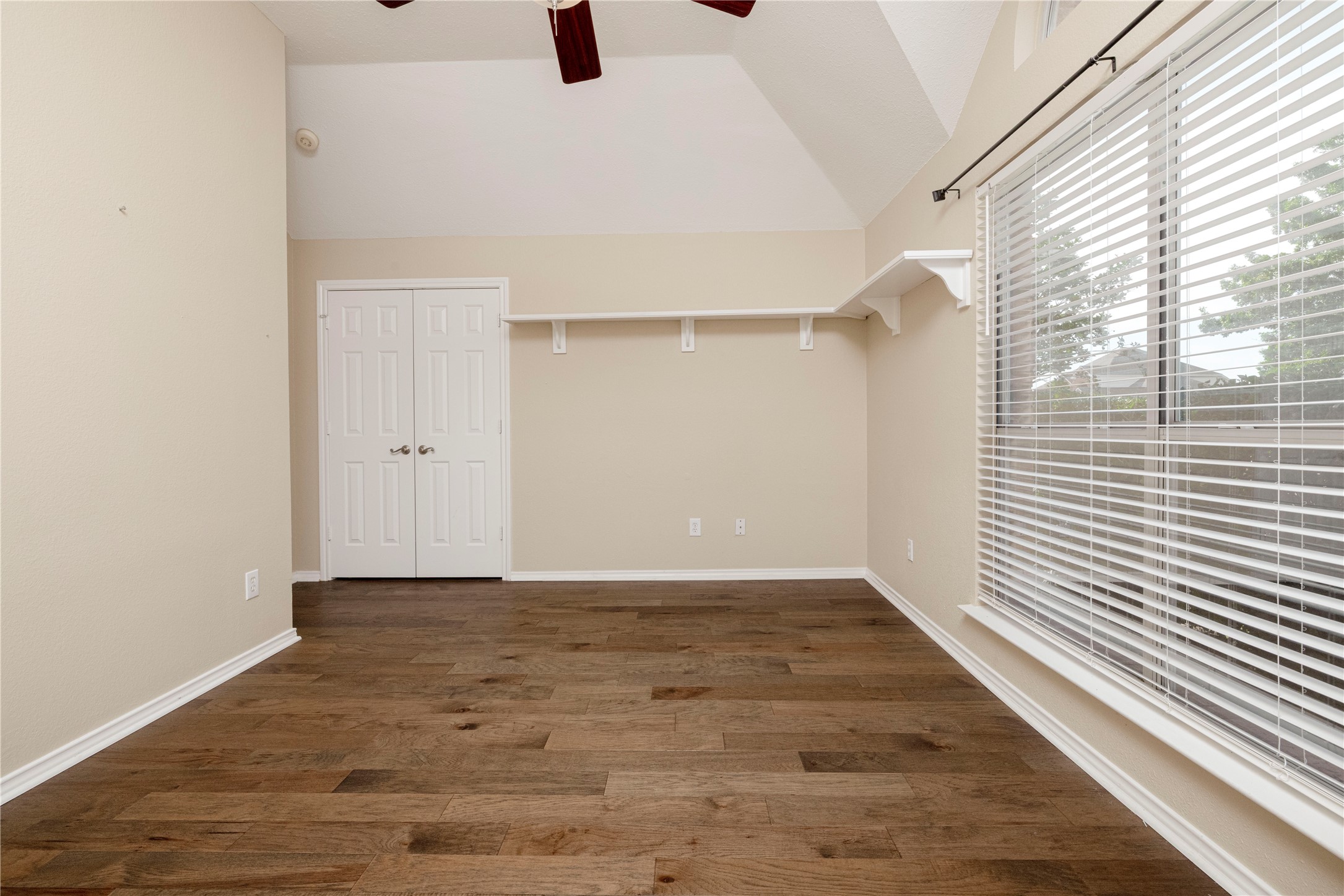 6233 Roaring Springs Drive