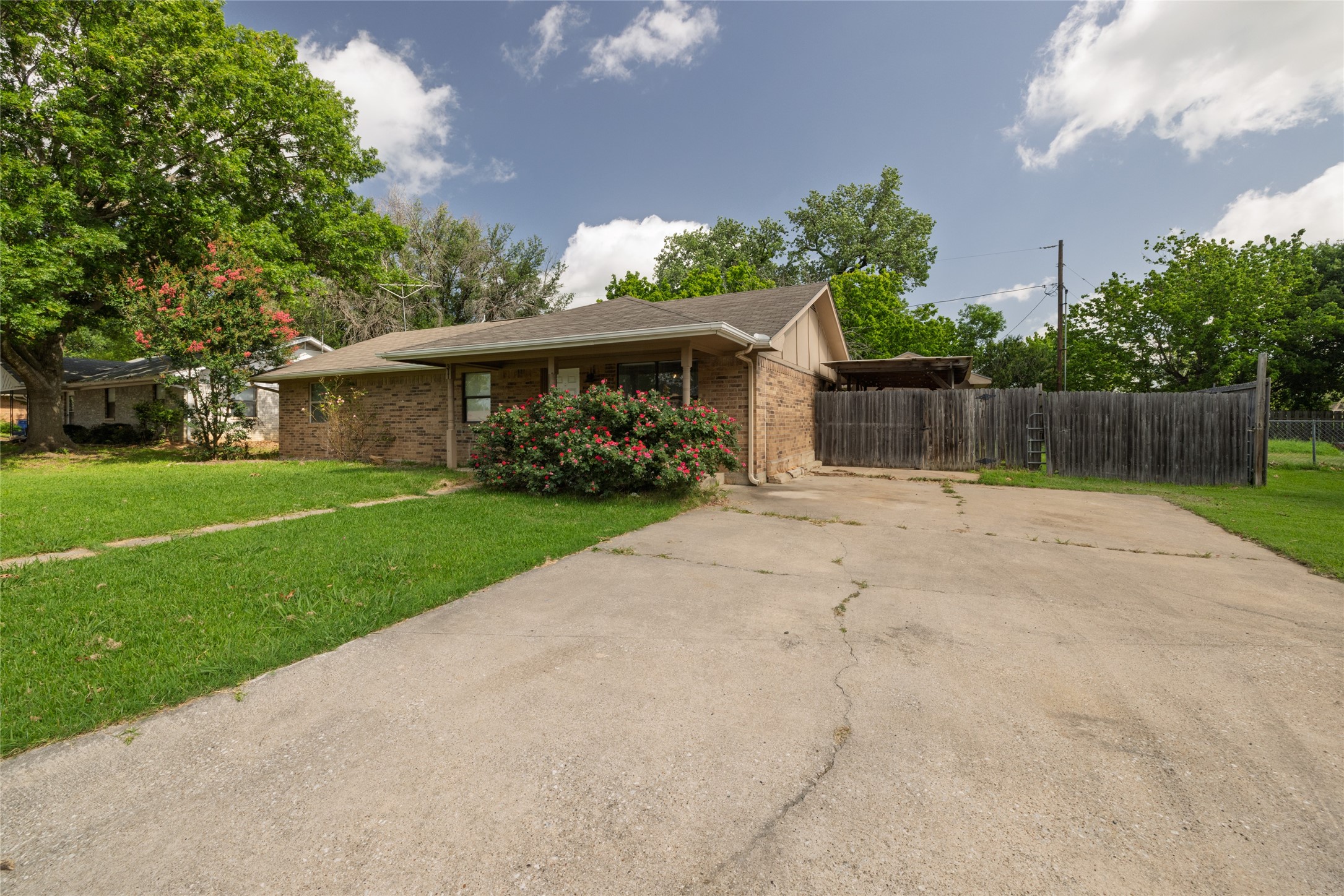 311 Denton Court