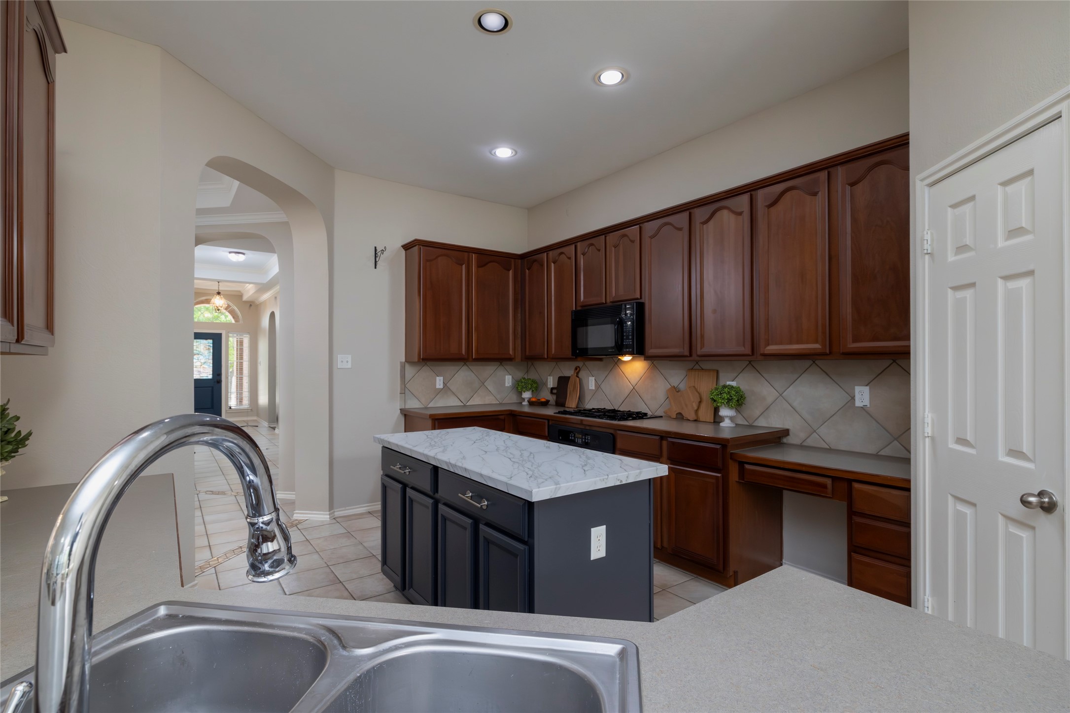 9833 Crawford Farms Drive
