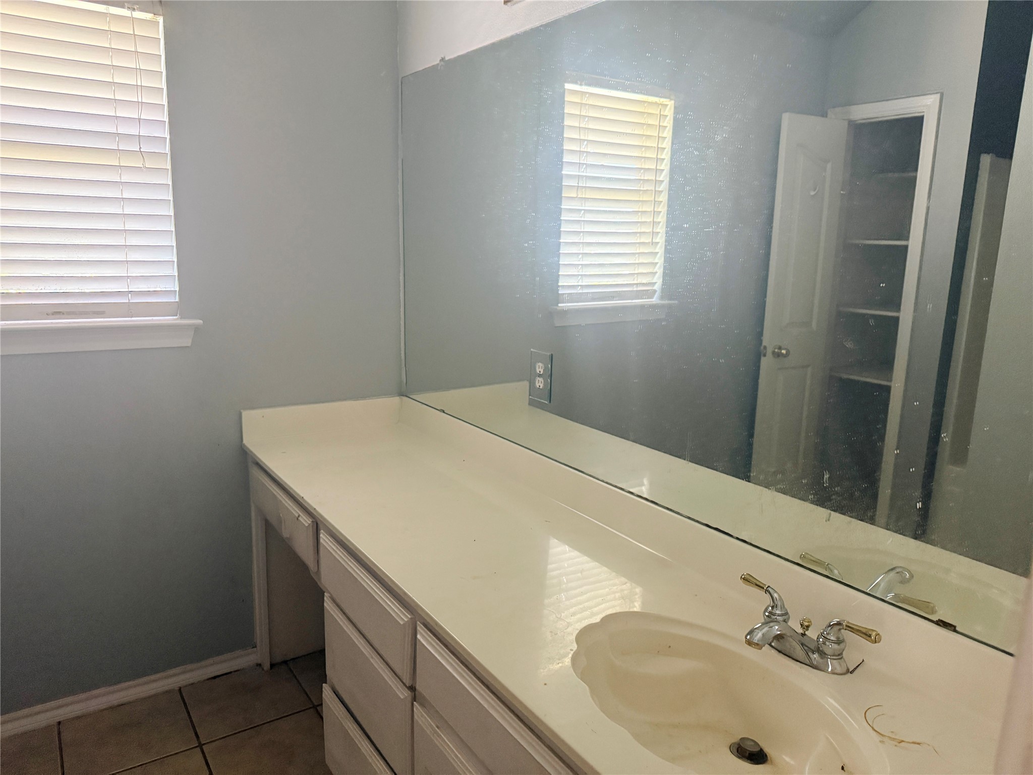 8550 Trace Ridge Parkway